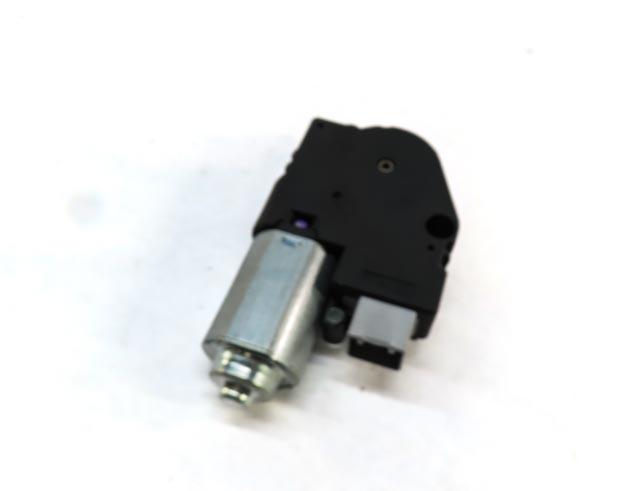 2013-2022 RANGE ROVER SPORT (L405 L494) SUNROOF SUNSHADE SUN SHADE MOTOR — exact item pictured