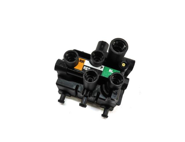 14 RANGE ROVER SPORT L494 REAR AIR SUSPENSION TRANSFER RELIEF BLOCK CPLA5B710BB — exact item pictured