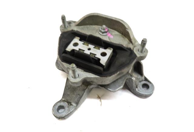 2011 AUDI A4 B8 8K 2.0T 2.0L TURBO ENGINE AUTO AWD MXW TRANMISSION MOUNT BRACKET — exact item pictured