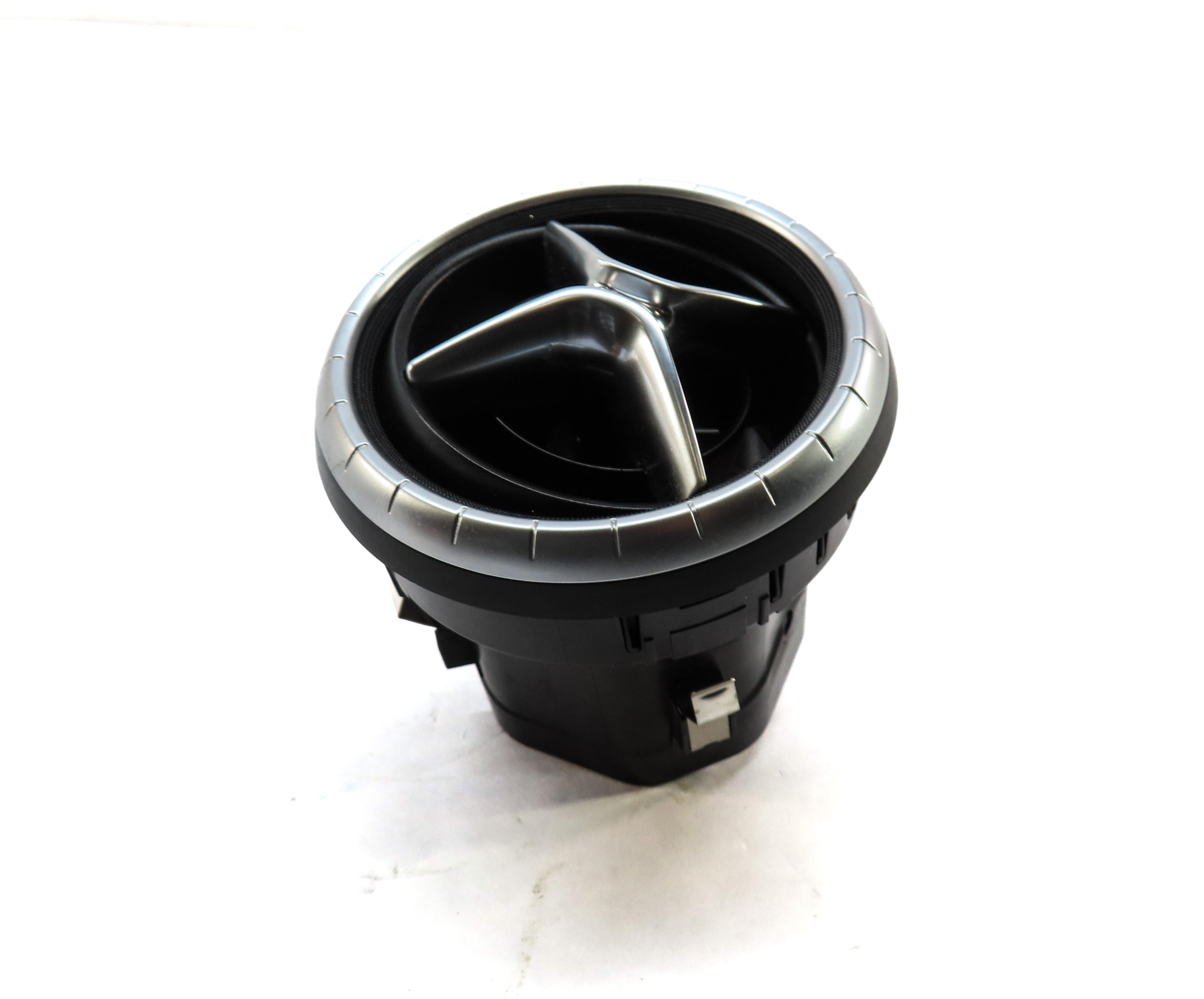 2014 MERCEDES CLA250 (C117 W117) FRONT DASH HEATER A/C AIR VENT — exact item pictured