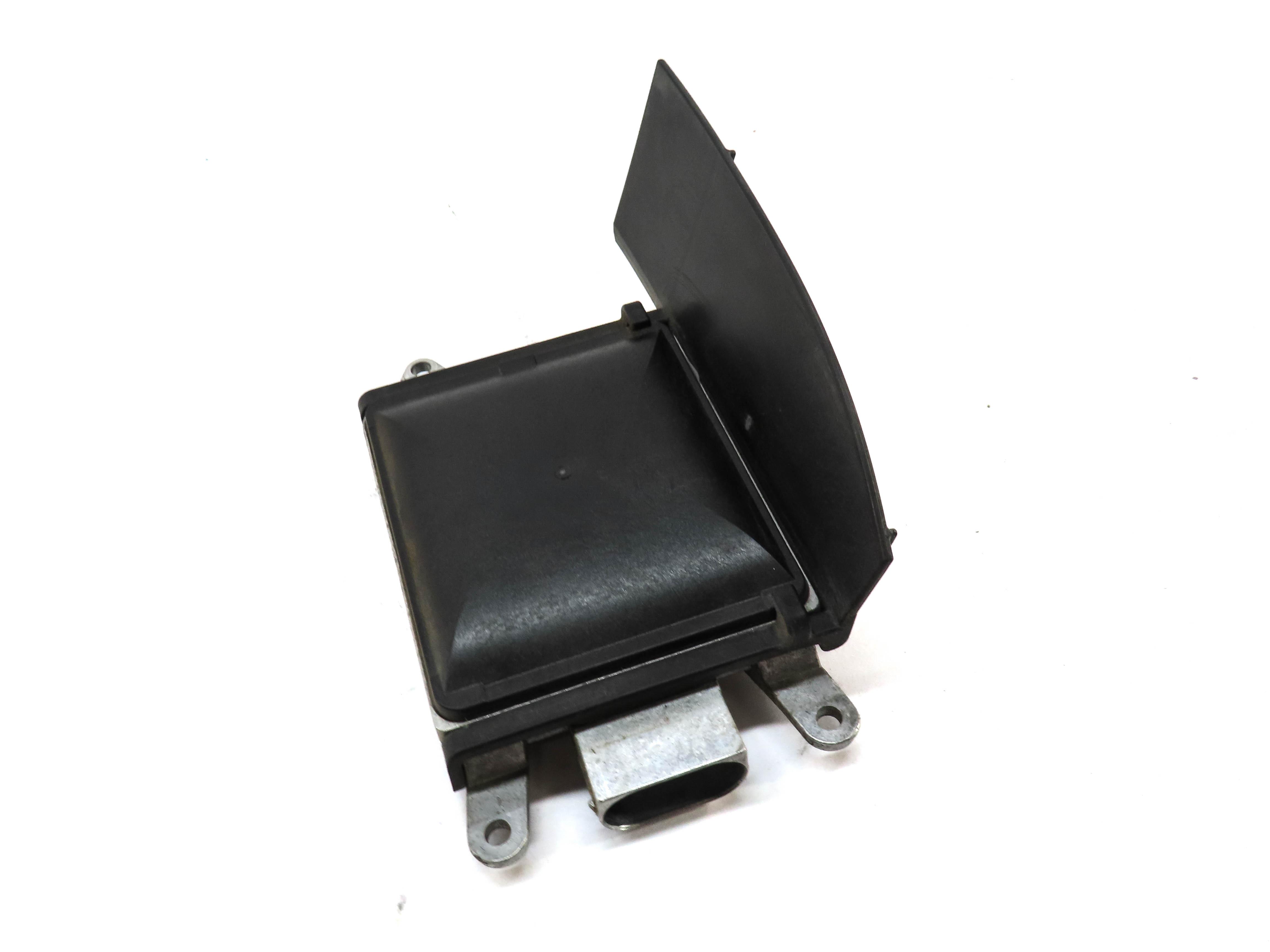 2013 BMW 640i GRAN COUPE (F06) REAR LEFT BLIND SPOT RADAR SENSOR (SLAVE) — exact item pictured