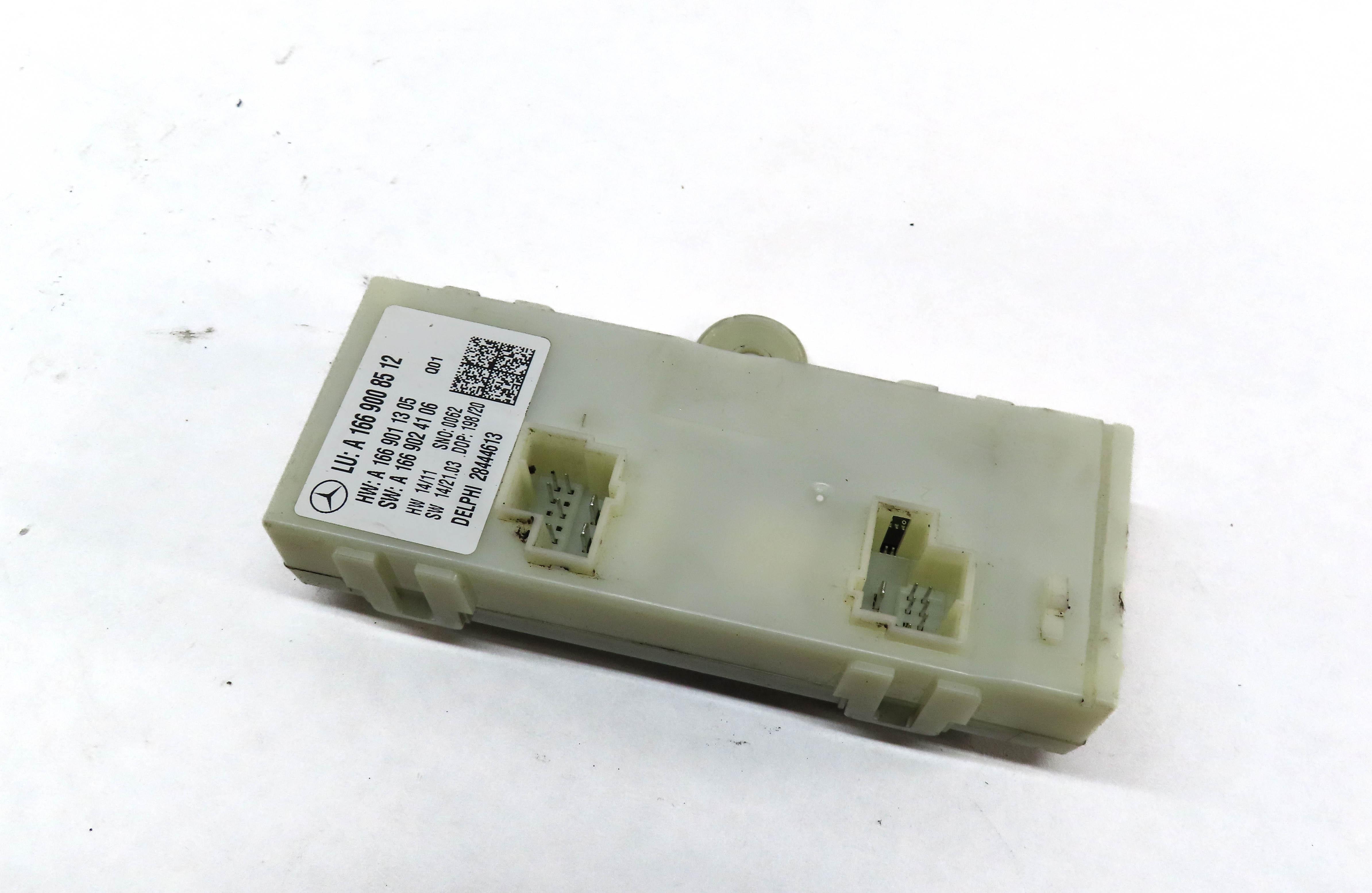2013 MERCEDES ML550 (W166) REAR TRUNK LIFTGATE HATCH CONTROL MODULE 1669008512 — exact item pictured
