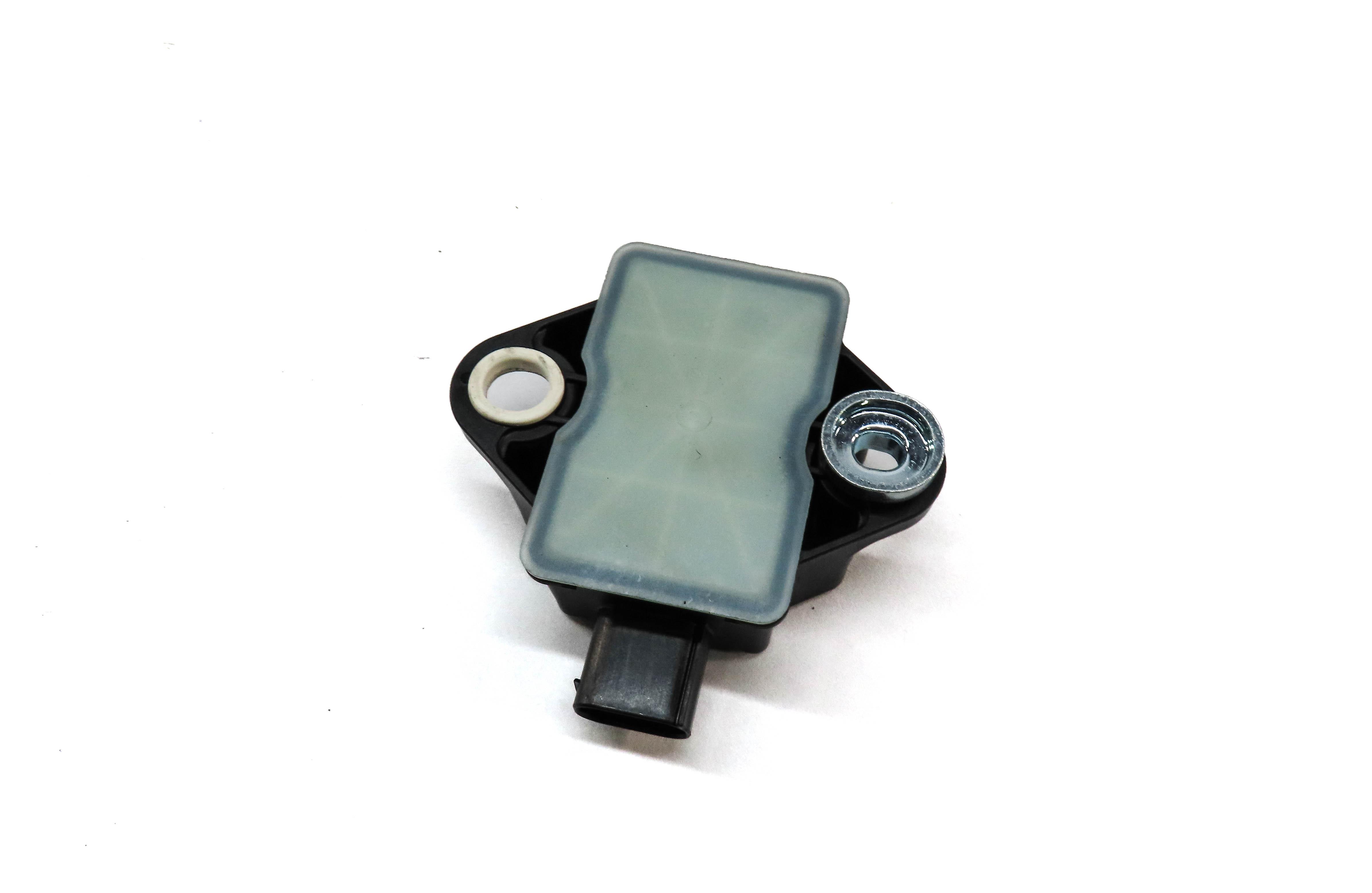 2013 MERCEDES ML550 (W166) YAW TURN RATE CONTROL MODULE 0065422618 — exact item pictured