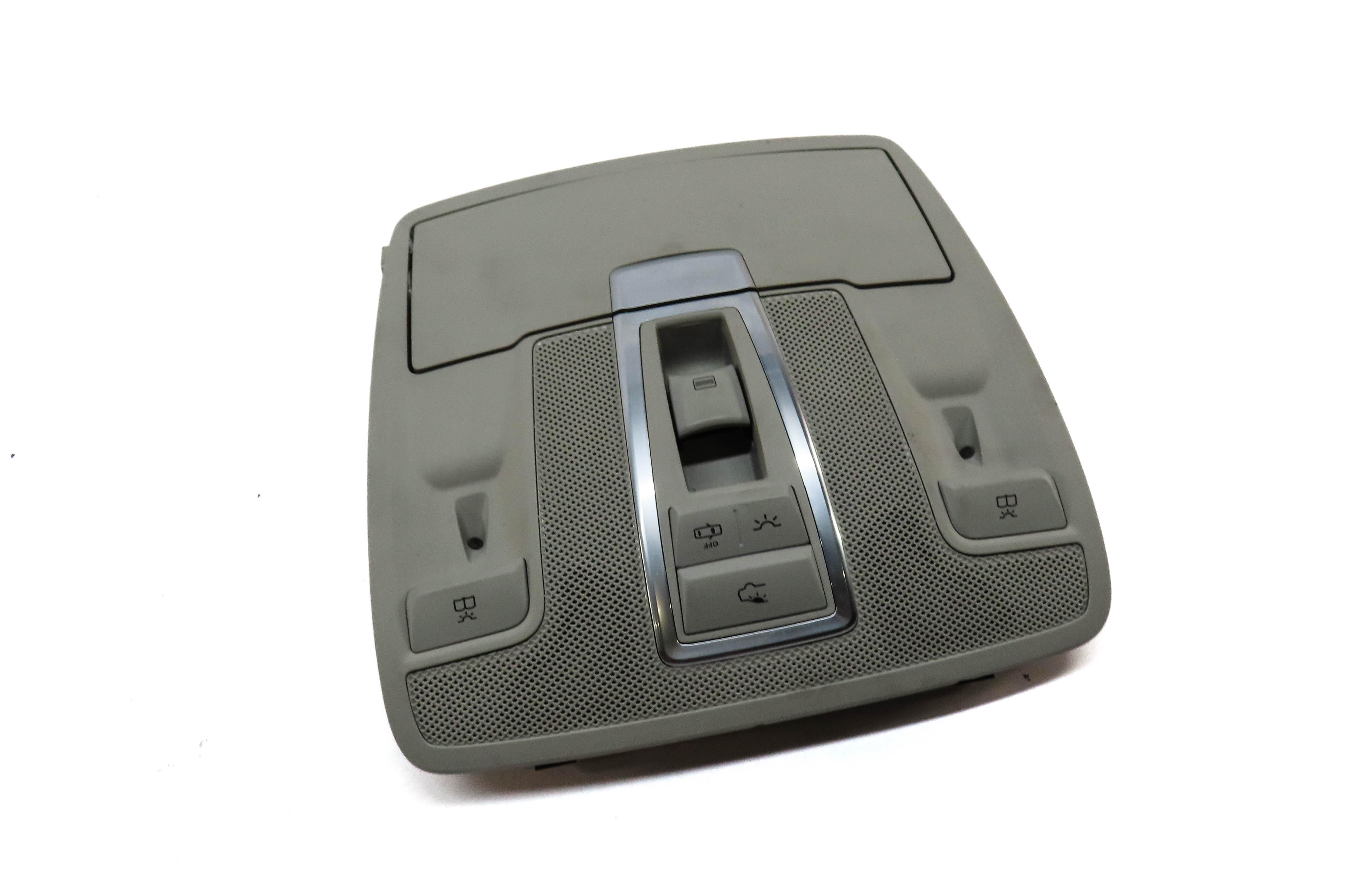 2013 MERCEDES ML550 (W166) FRONT CENTER ROOF DOME LIGHT w/ BUTTONS (GRAY) — exact item pictured