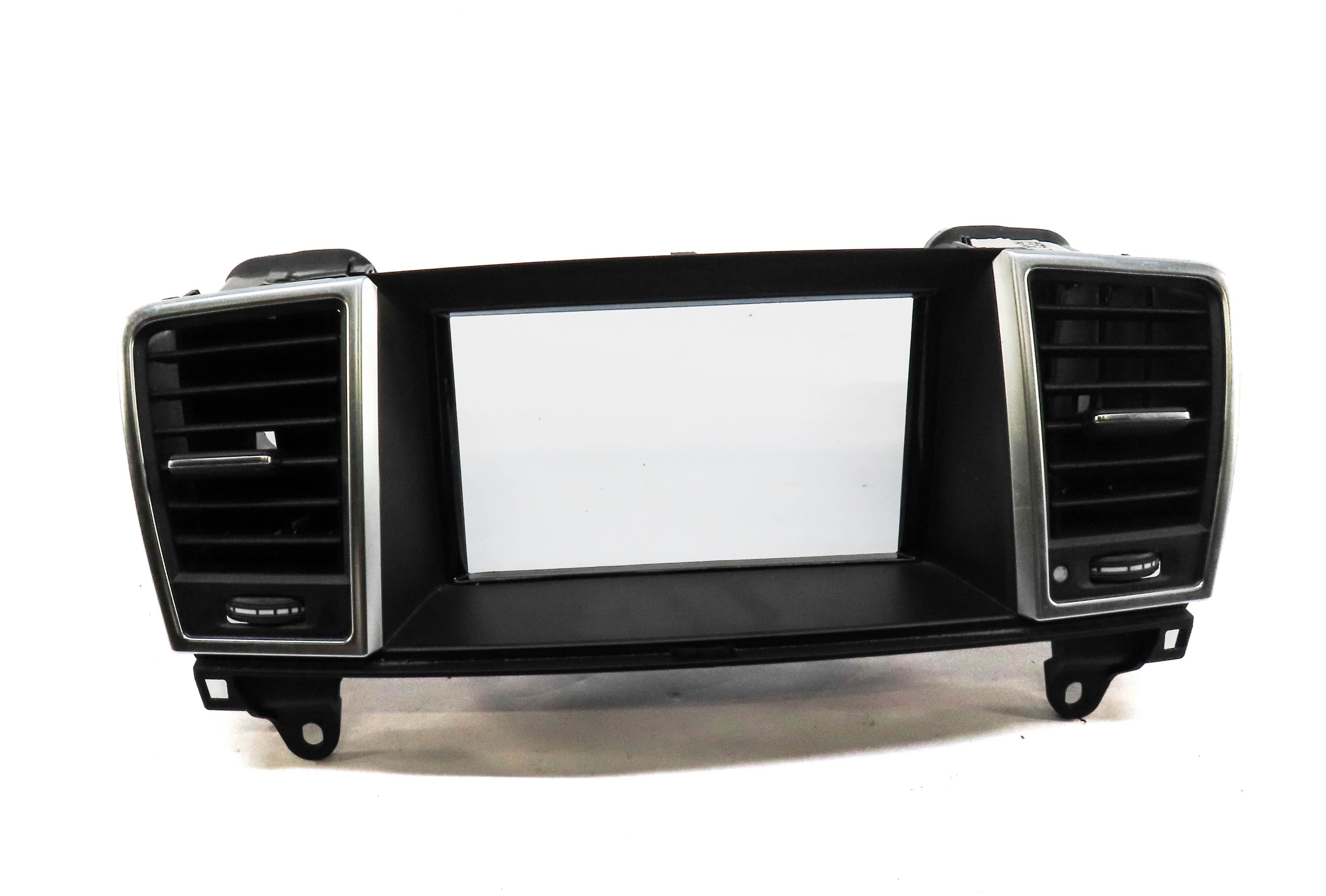 2013 MERCEDES ML550 (W166) FRONT CENTER DASH A/C HEATER AIR VENT w/ SCREEN TRIM — exact item pictured