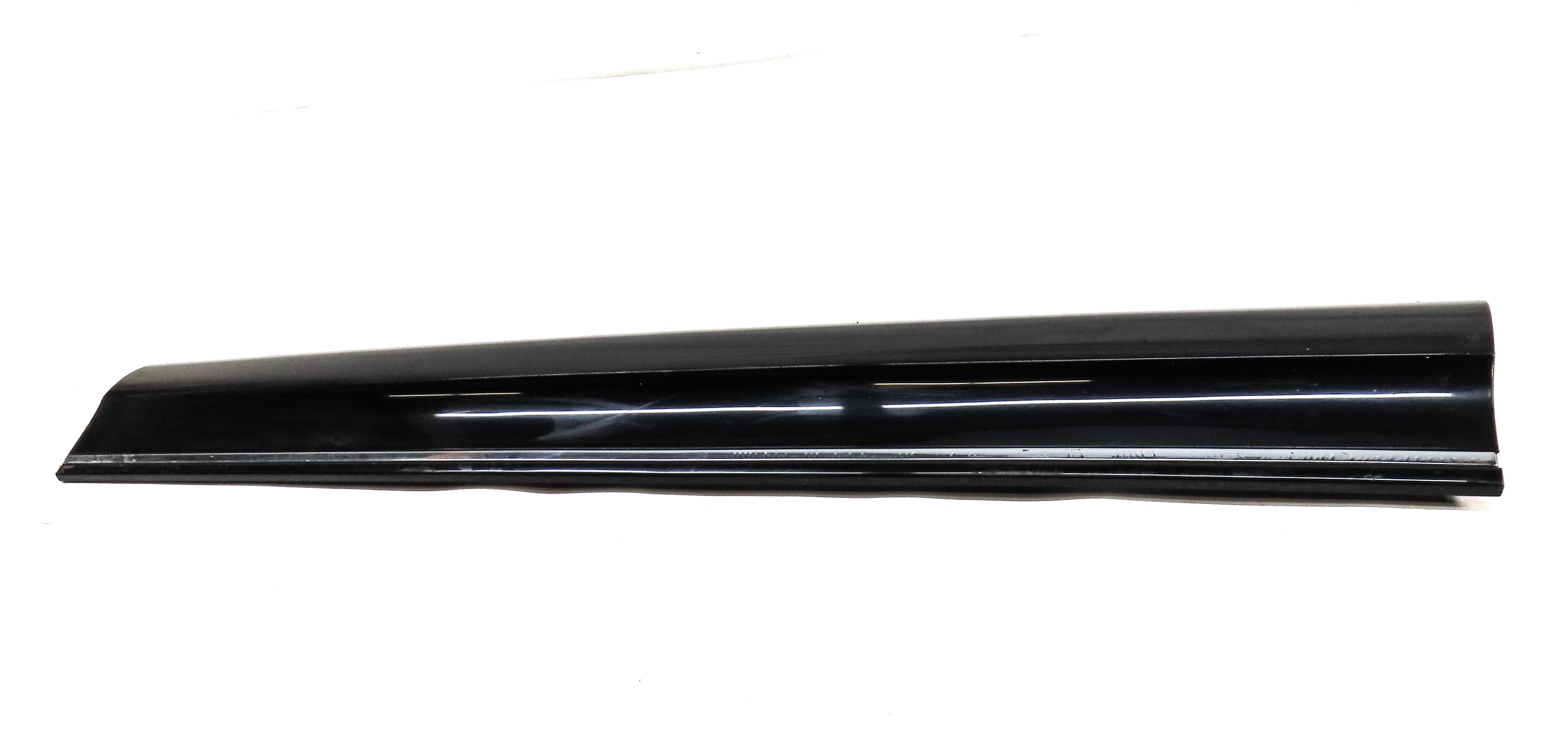 2013 AUDI Q7 (4L) FRONT RIGHT PASSENGER LOWER DOOR MOULDING TRIM (ORCA BLACK) — exact item pictured