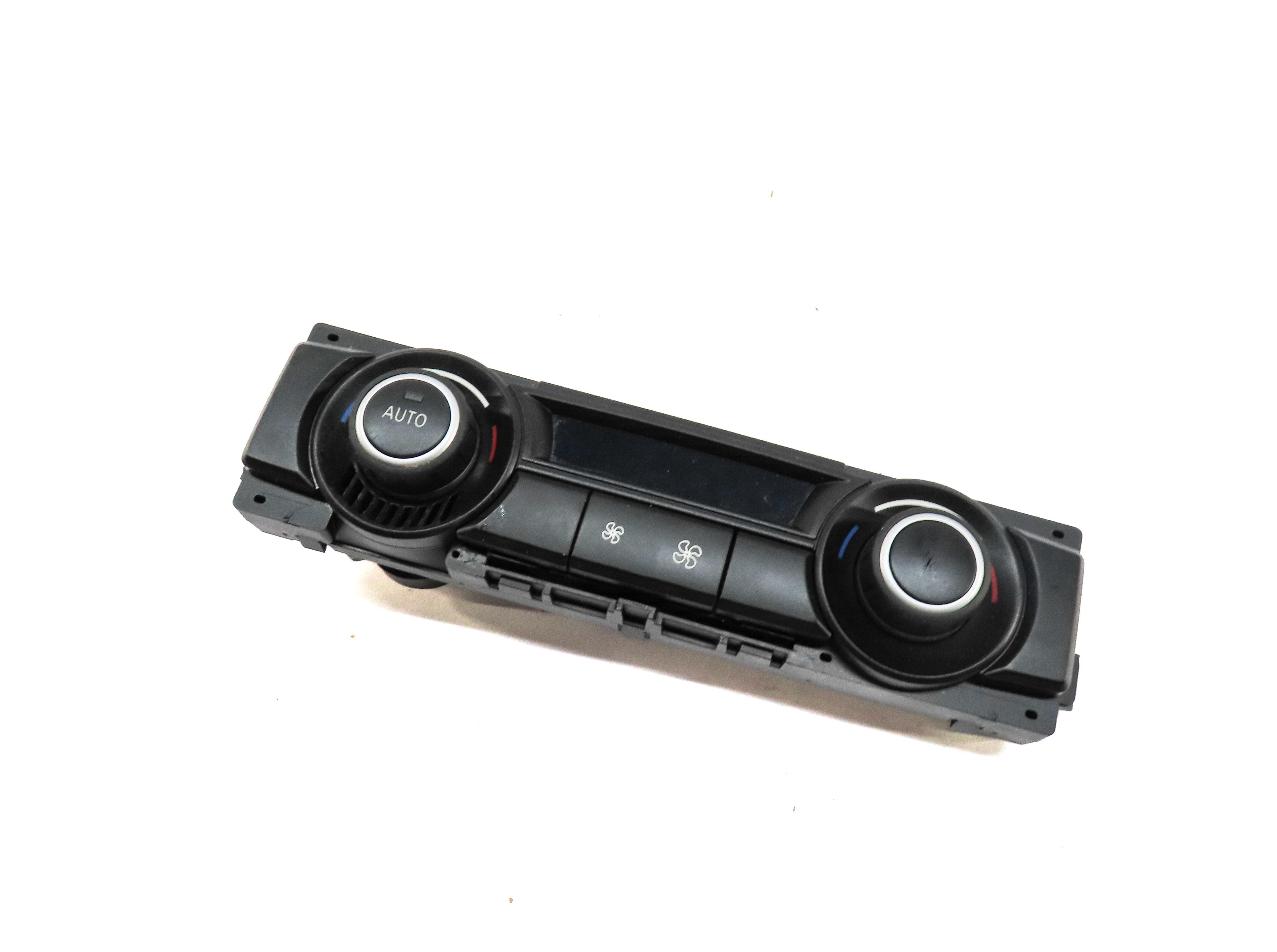 2007-2013 BMW X5 (E70) REAR HEATER A/C CLIMATE TEMPERATURE CONTROL PANEL — exact item pictured