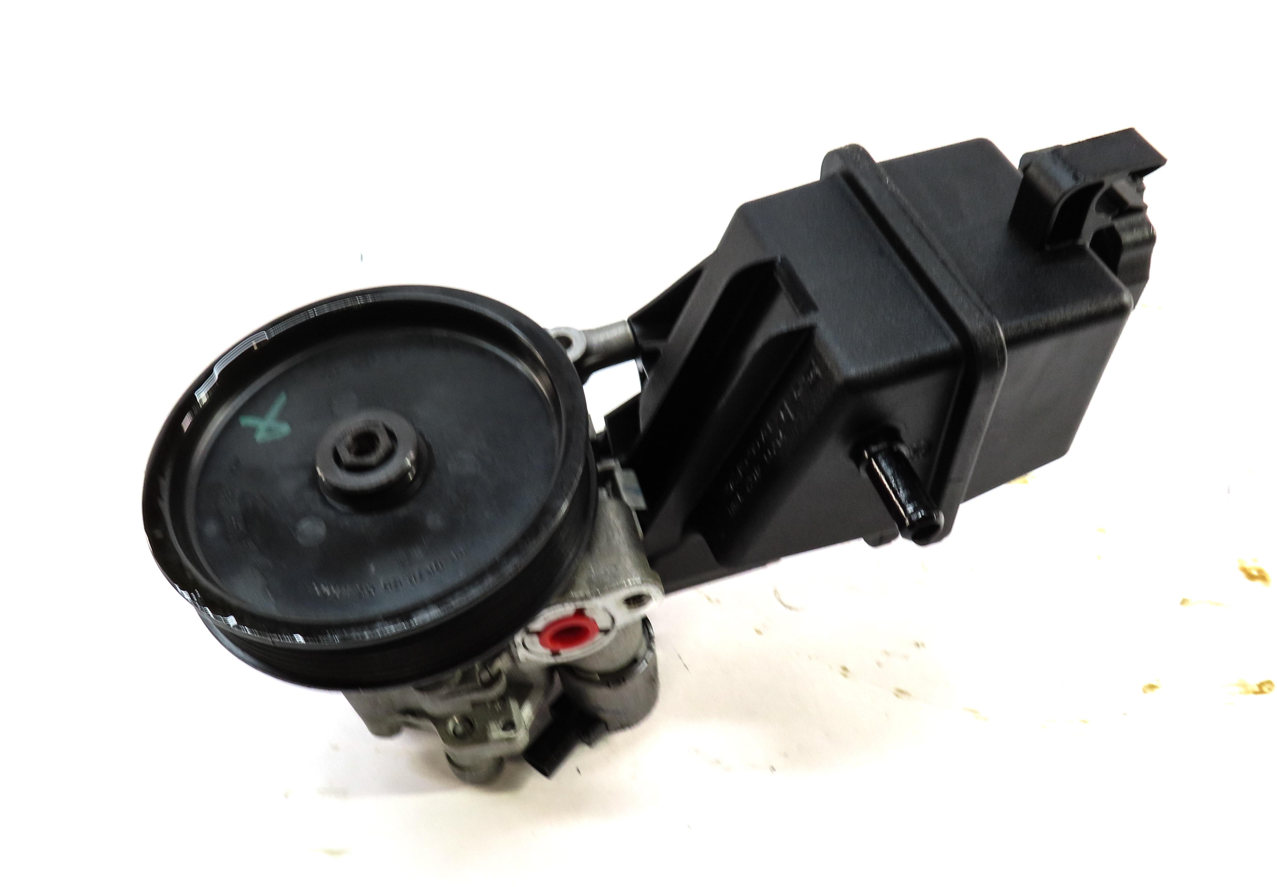 2012-2020 MERCEDES E350 SLC43 SLK350 (W212 W172) POWER STEERING PUMP w/ PULLEY — exact item pictured