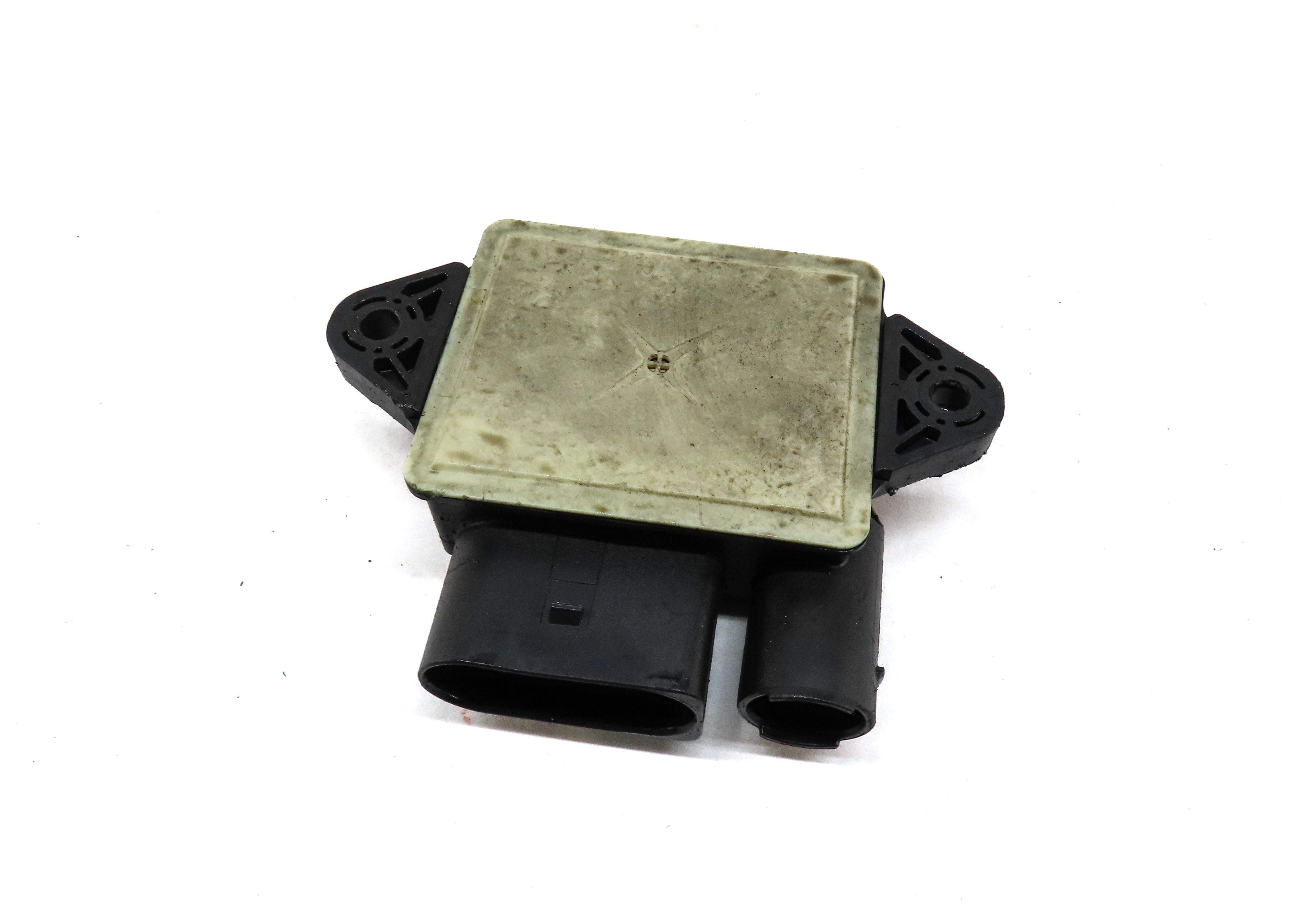 07-13 MERCEDES E320 E350 GL350 ML350 S350 R320 R350 - DIESEL GLOW PLUG MODULE — exact item pictured