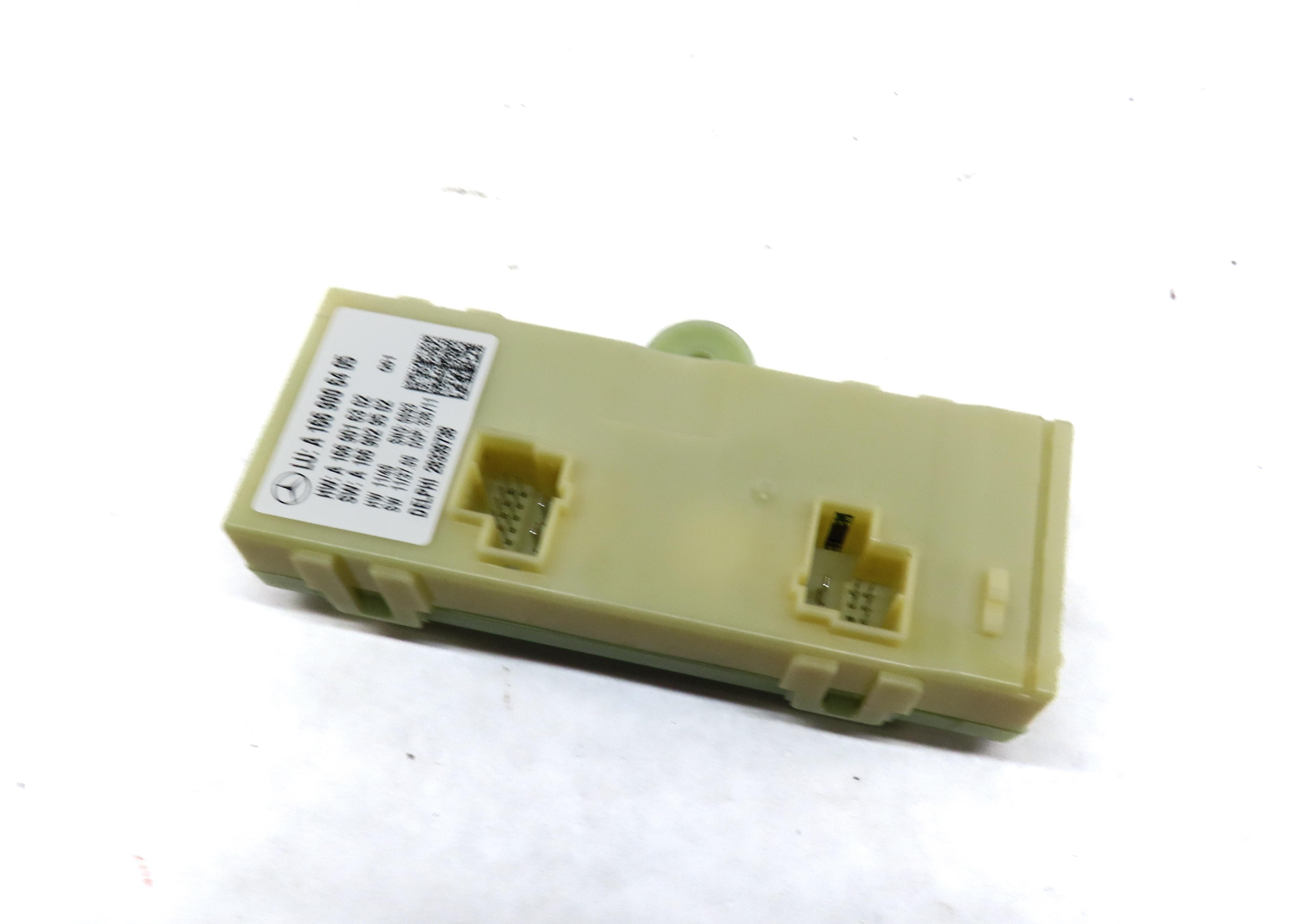 12-16 MERCEDES GL ML CLASS (W166 X166) REAR TRUNK LIFT LIFTGATE CONTROL MODULE — exact item pictured