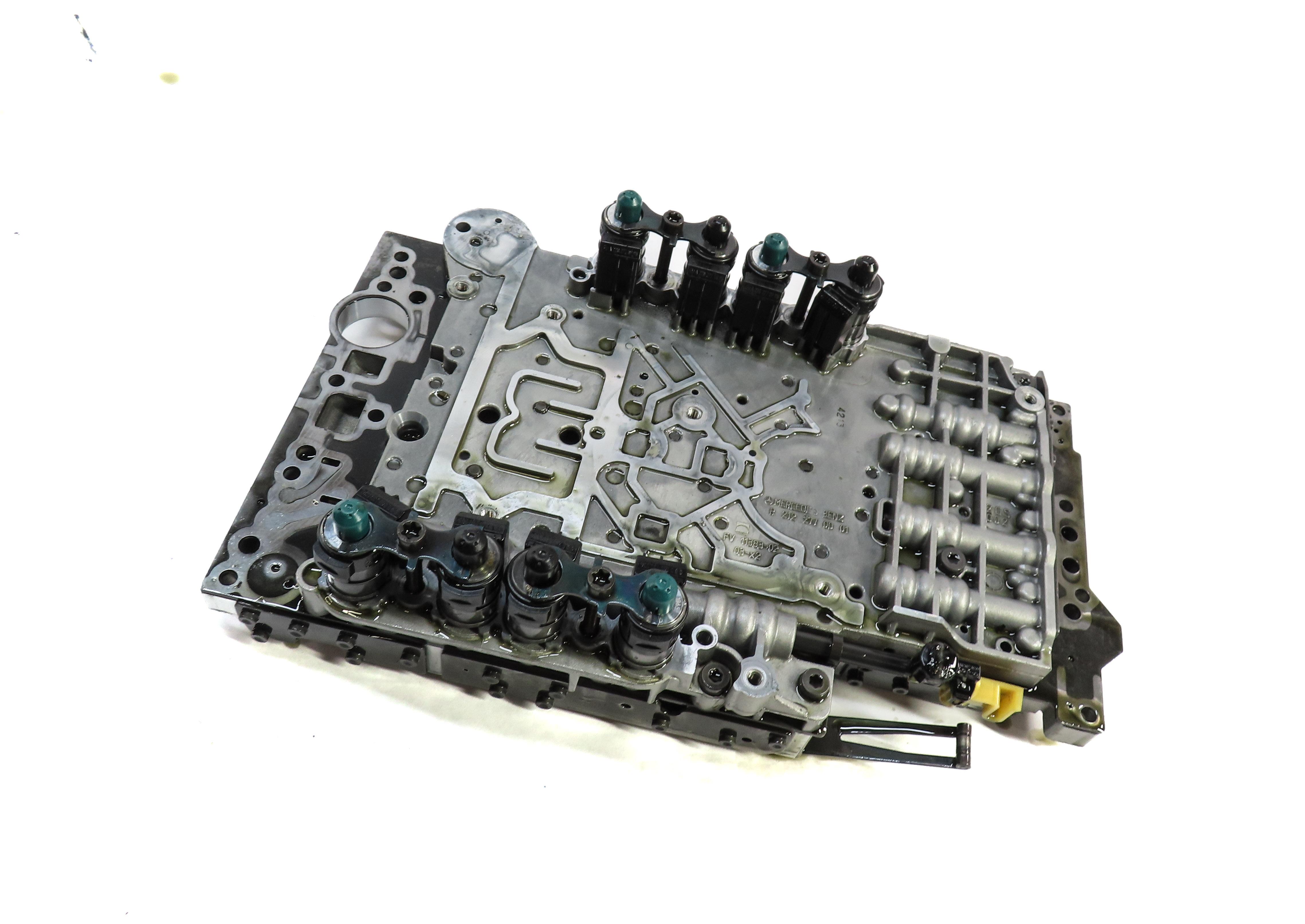 2012-2013 MERCEDES GL350 ML350 (W166 X166) DIESEL TRANSMISSION VALVE BODY BLOCK — exact item pictured
