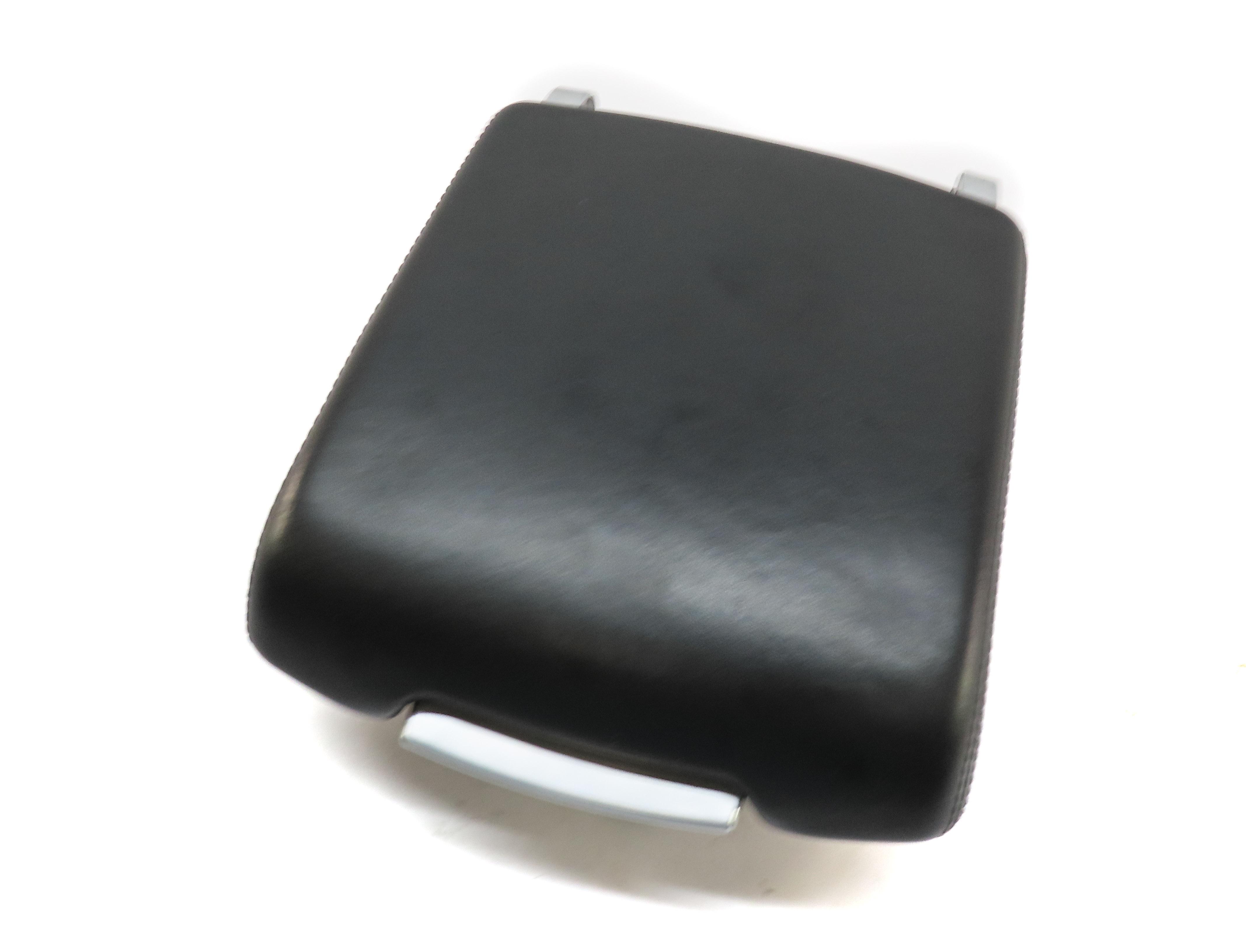 07-12 RANGE ROVER (L322) FRONT CENTER CONSOLE ARM REST LID (JET OXFORD LEATHER) — exact item pictured