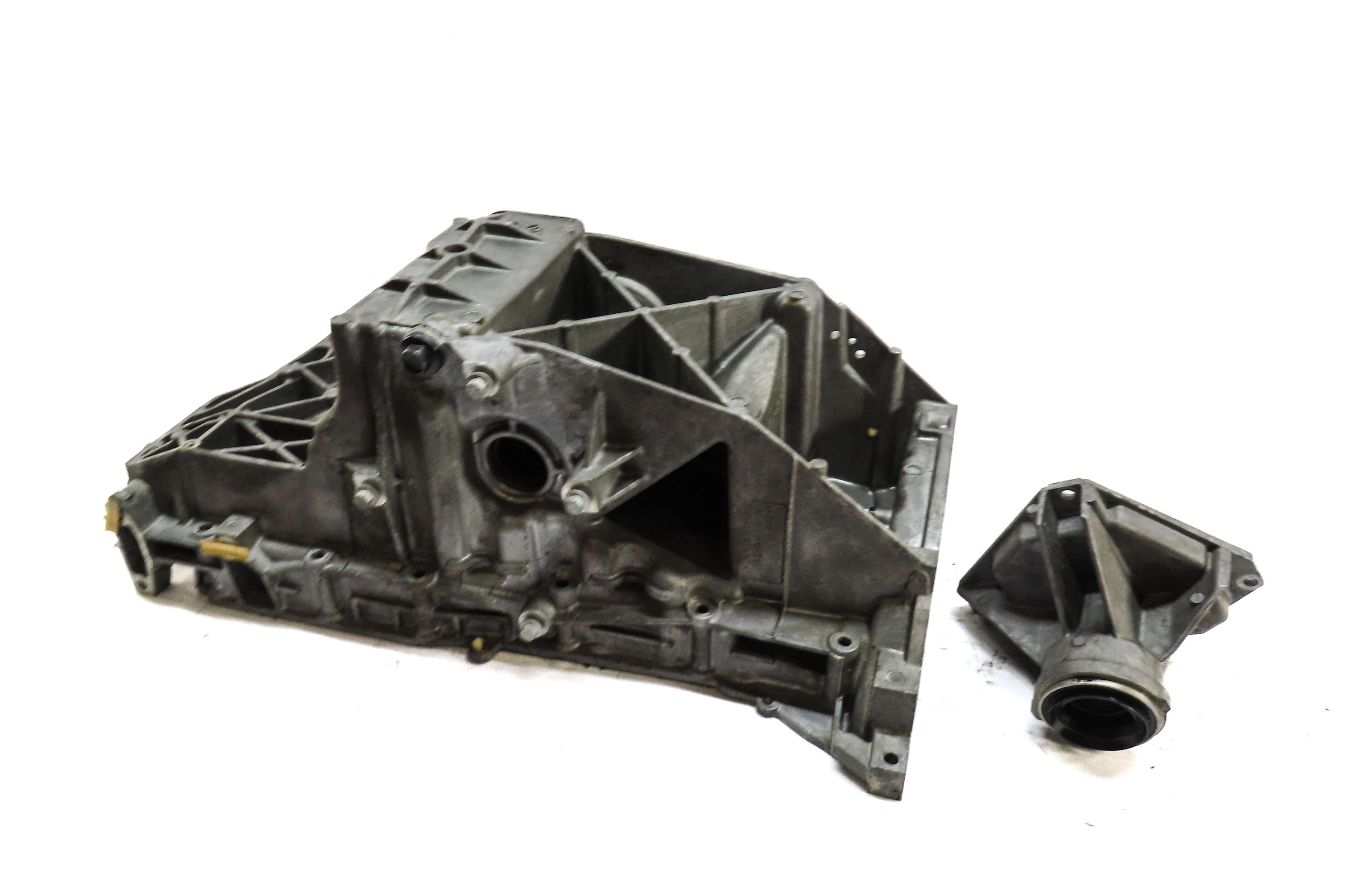 2006-2009 LAND ROVER RANGE ROVER (L322) 4.2L / 4.4L V8 ENGINE OIL PAN FLUID SUMP — exact item pictured
