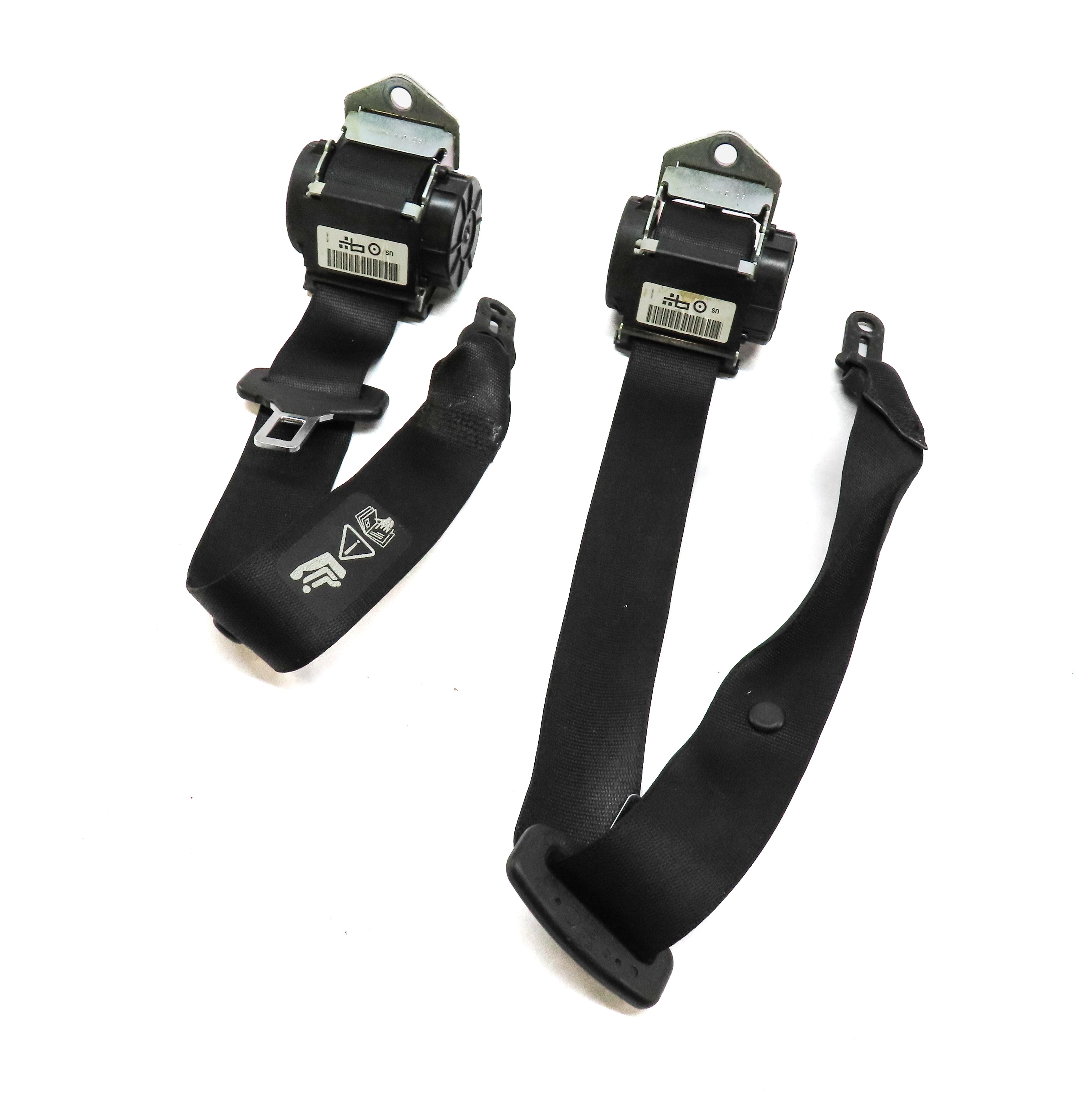 2015 BMW X1 (E84) REAR LEFT & RIGHT 2ND ROW SEATBELT RETRACTOR SET 2 (BLACK) — exact item pictured