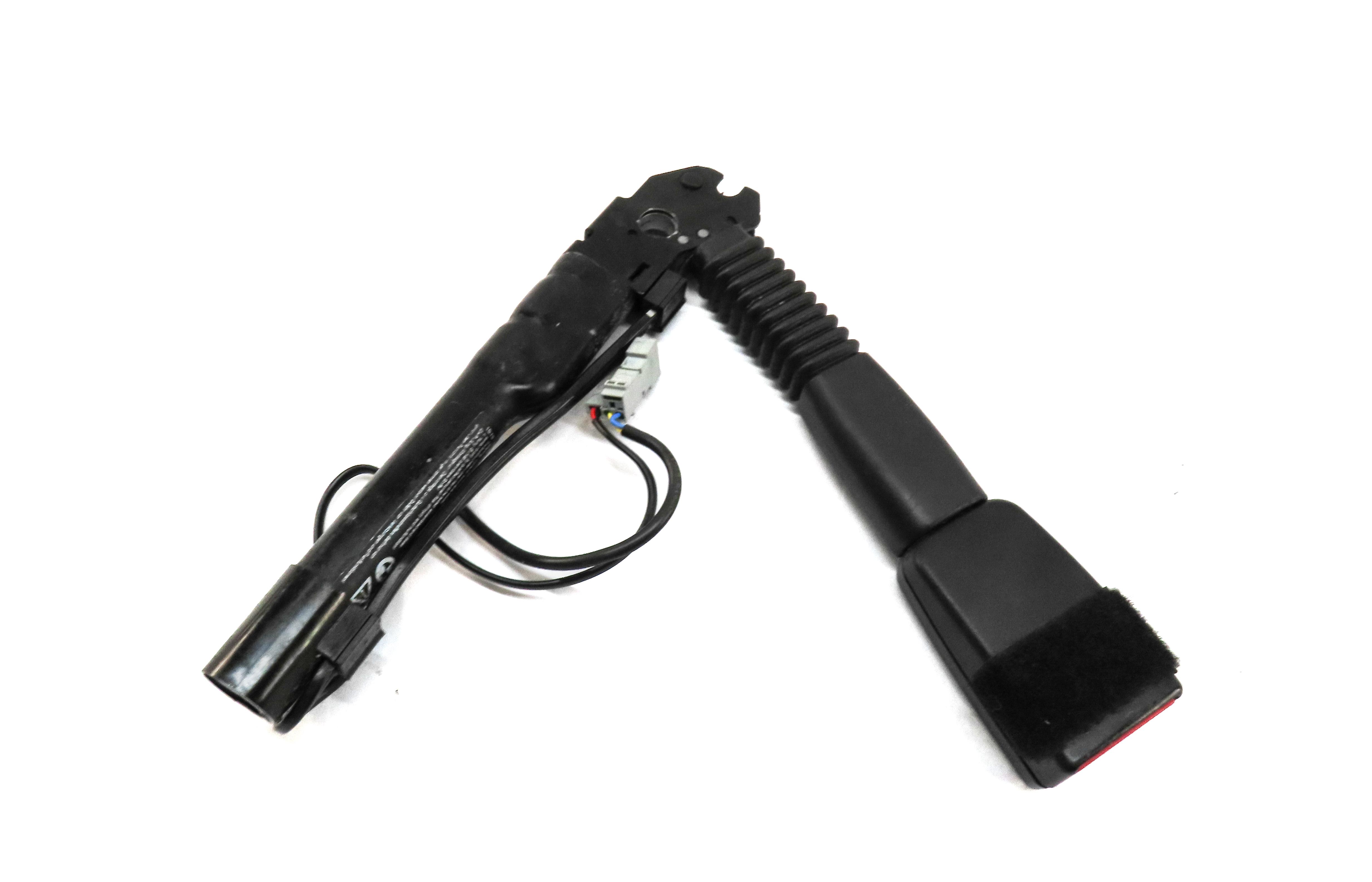 08-16 BMW 1 3 M3 X1 Z4 (E84 E87 E89 E90) FRONT LEFT DRIVER SEATBELT RECEIVER — exact item pictured