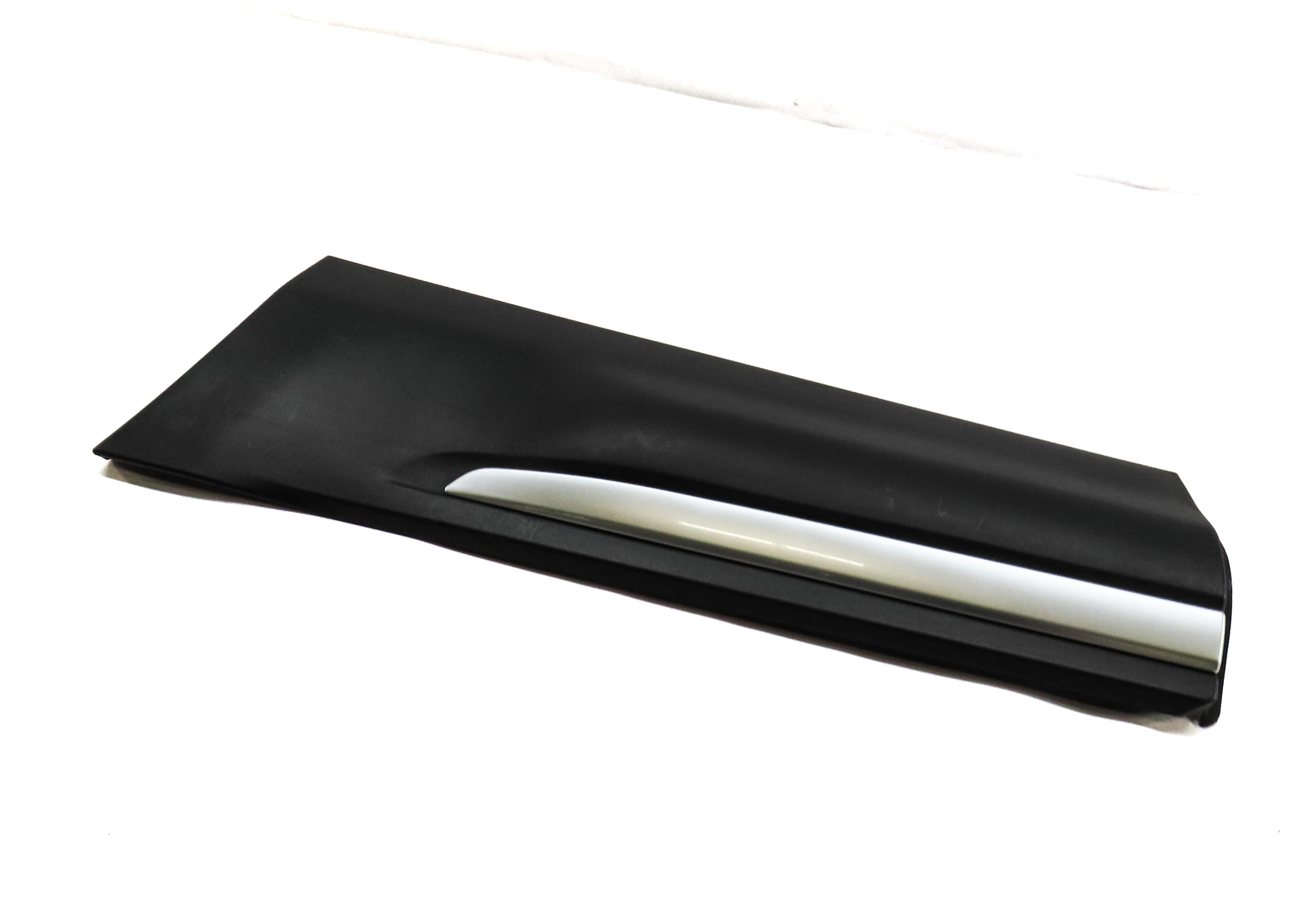 2015 RANGE ROVER EVOQUE (L538) REAR LEFT LOWER DOOR TRIM MOULDING (BLACK) — exact item pictured