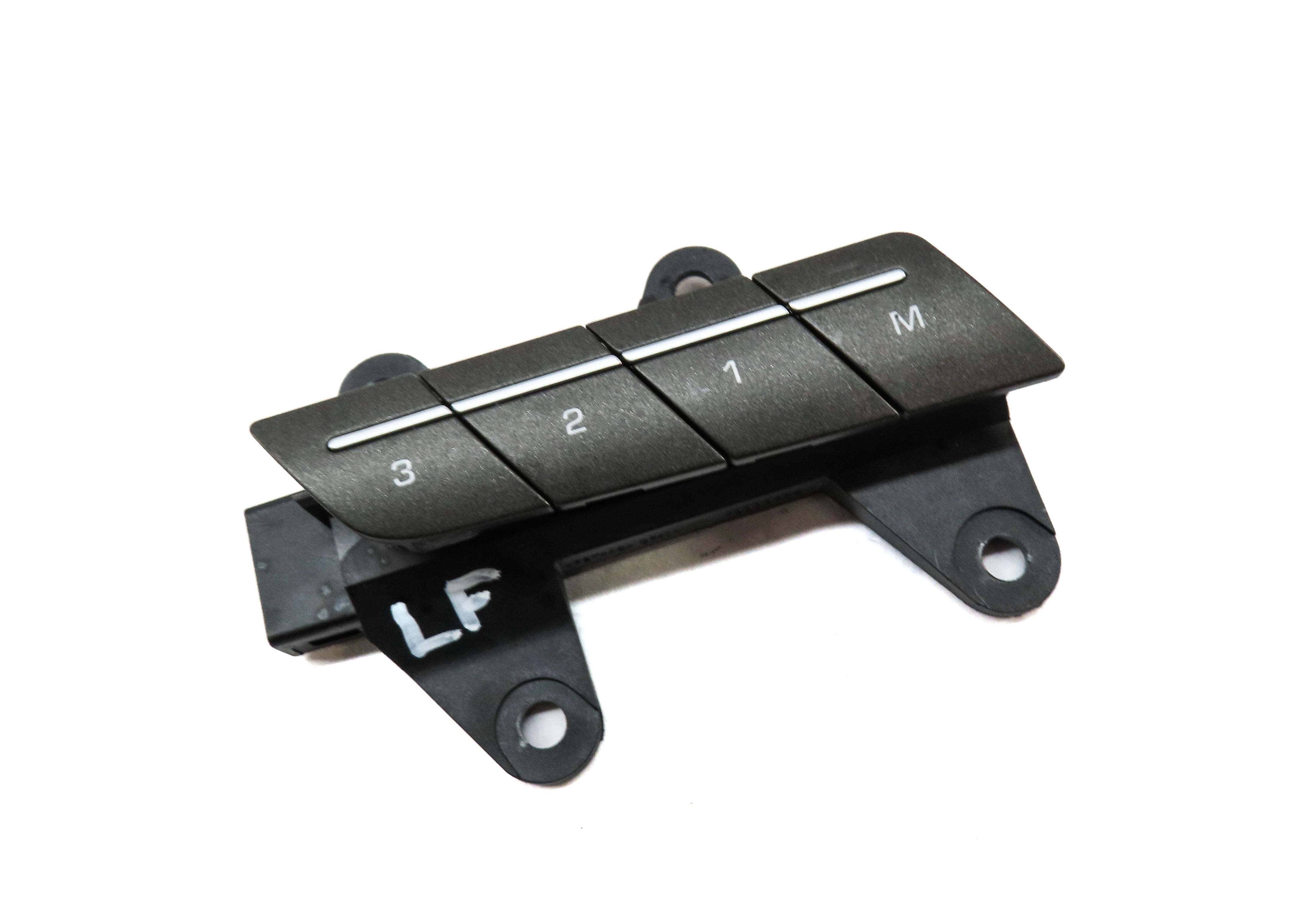 12-19 RANGE ROVER EVOQUE (L538) LEFT DRIVER MEMORY SEAT POSITION SWITCH (BLACK) — exact item pictured