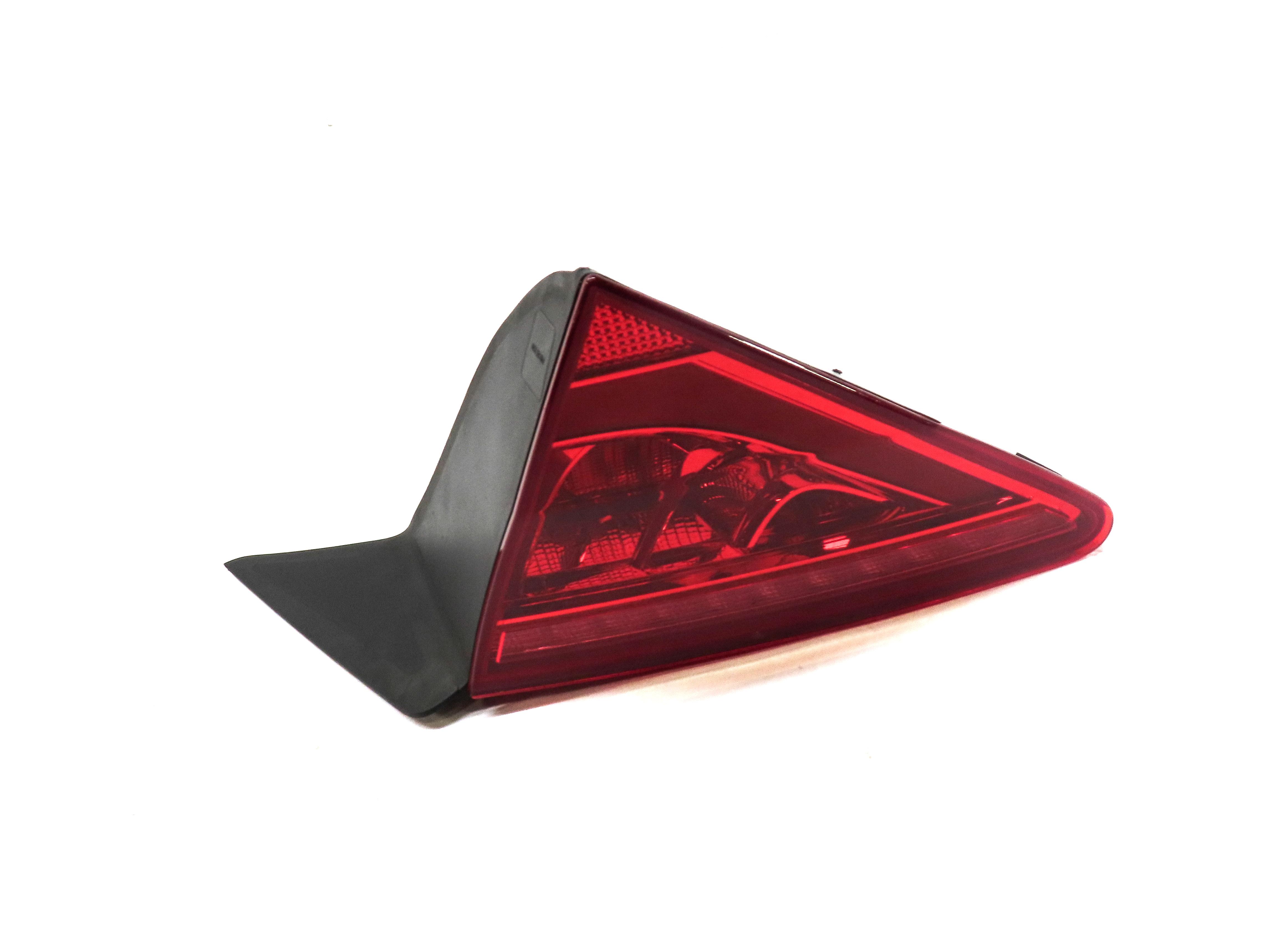 2012-2015 AUDI A7 S7 (C7 4G8) RIGHT PASSENGER INNER TRUNK TAILLIGHT LIGHT LAMP — exact item pictured