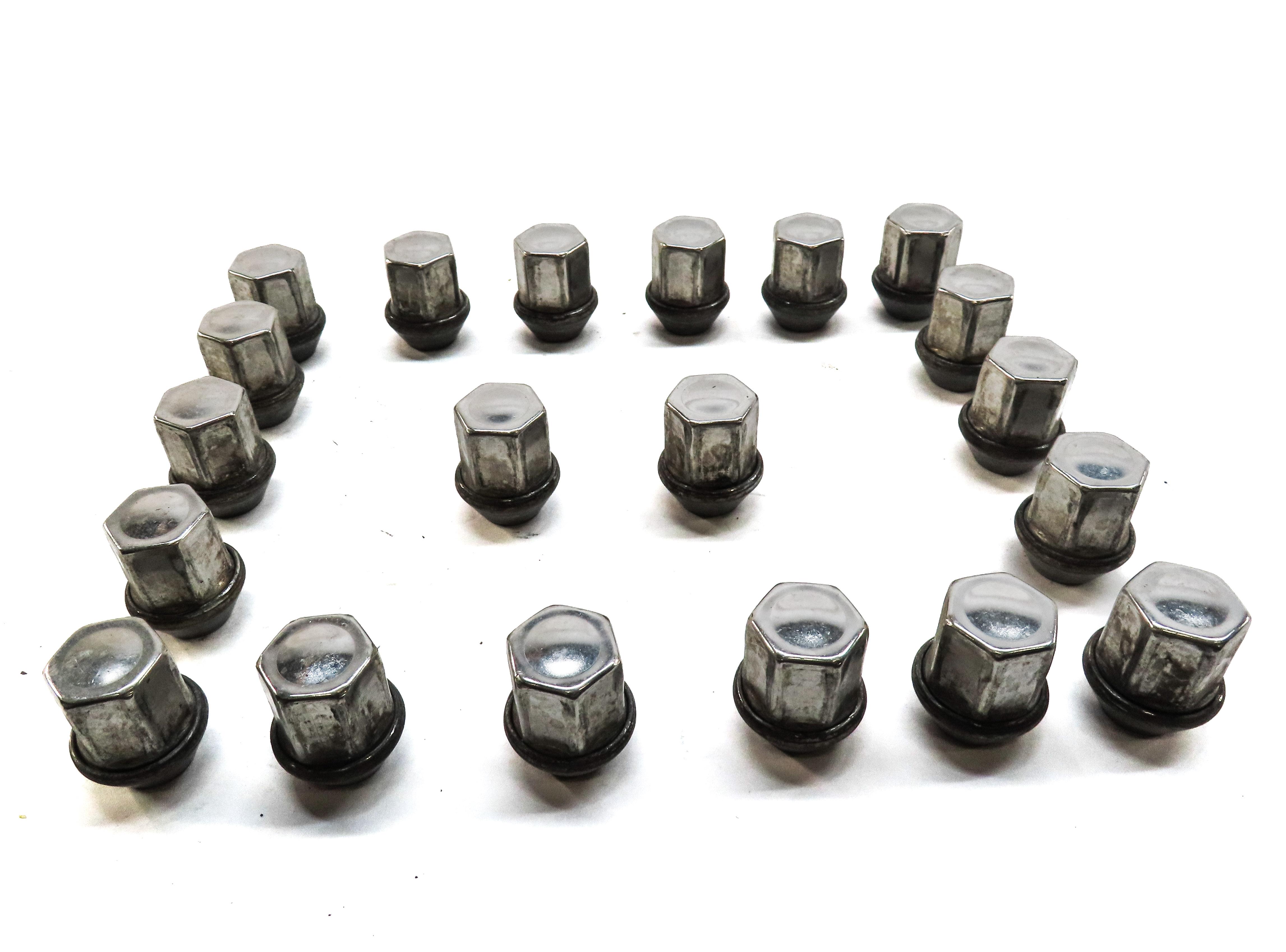 2008-2020 LAND ROVER LR2 DISCOVERY SPORT RANGE ROVER EVOQUE VALAR LUG NUT SET/20 — exact item pictured