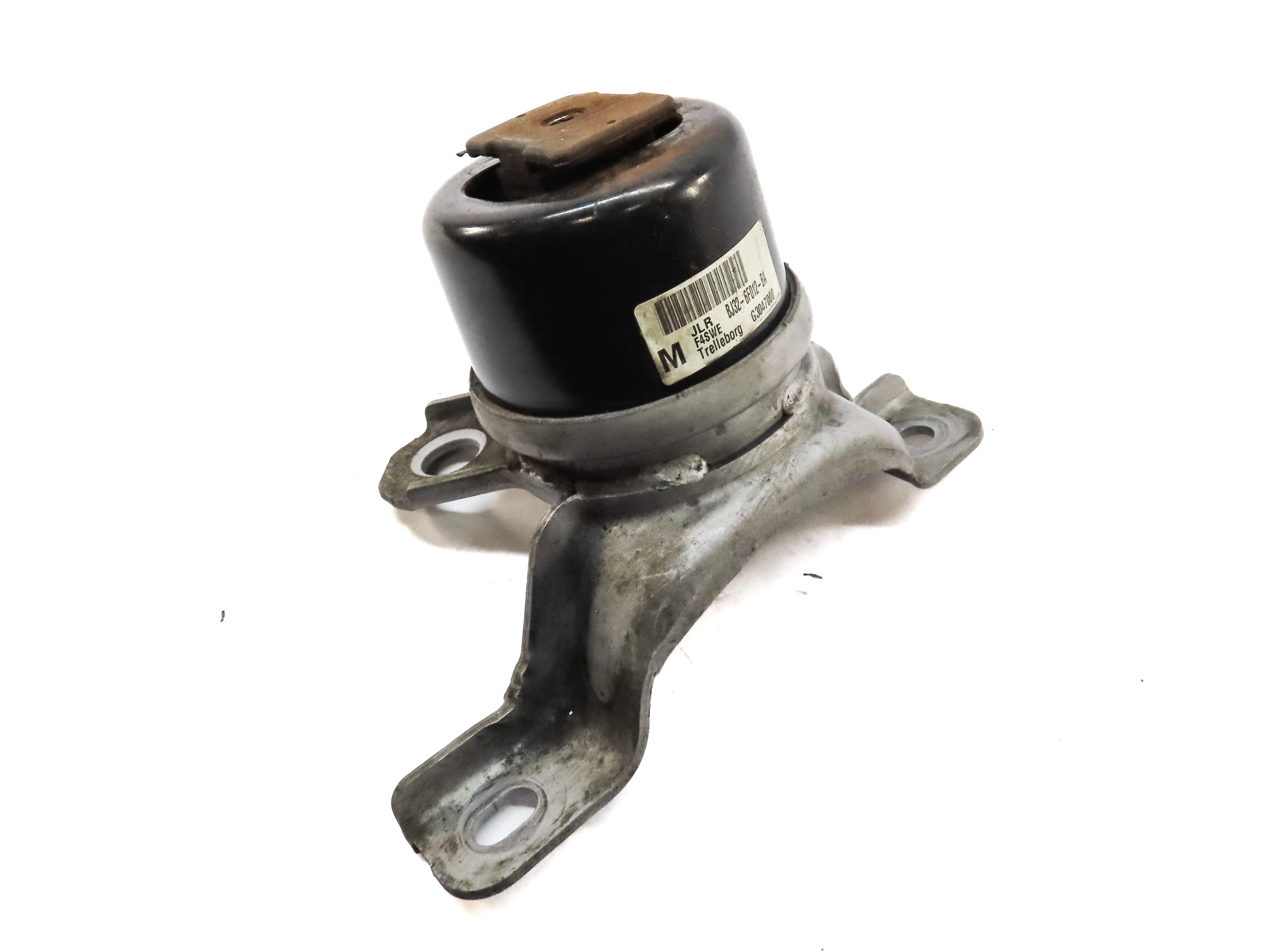 2013 LAND RANGE ROVER EVOQUE (L538) 2.0L TURBO ENGINE RIGHT MOTOR MOUNT BRACKET — exact item pictured