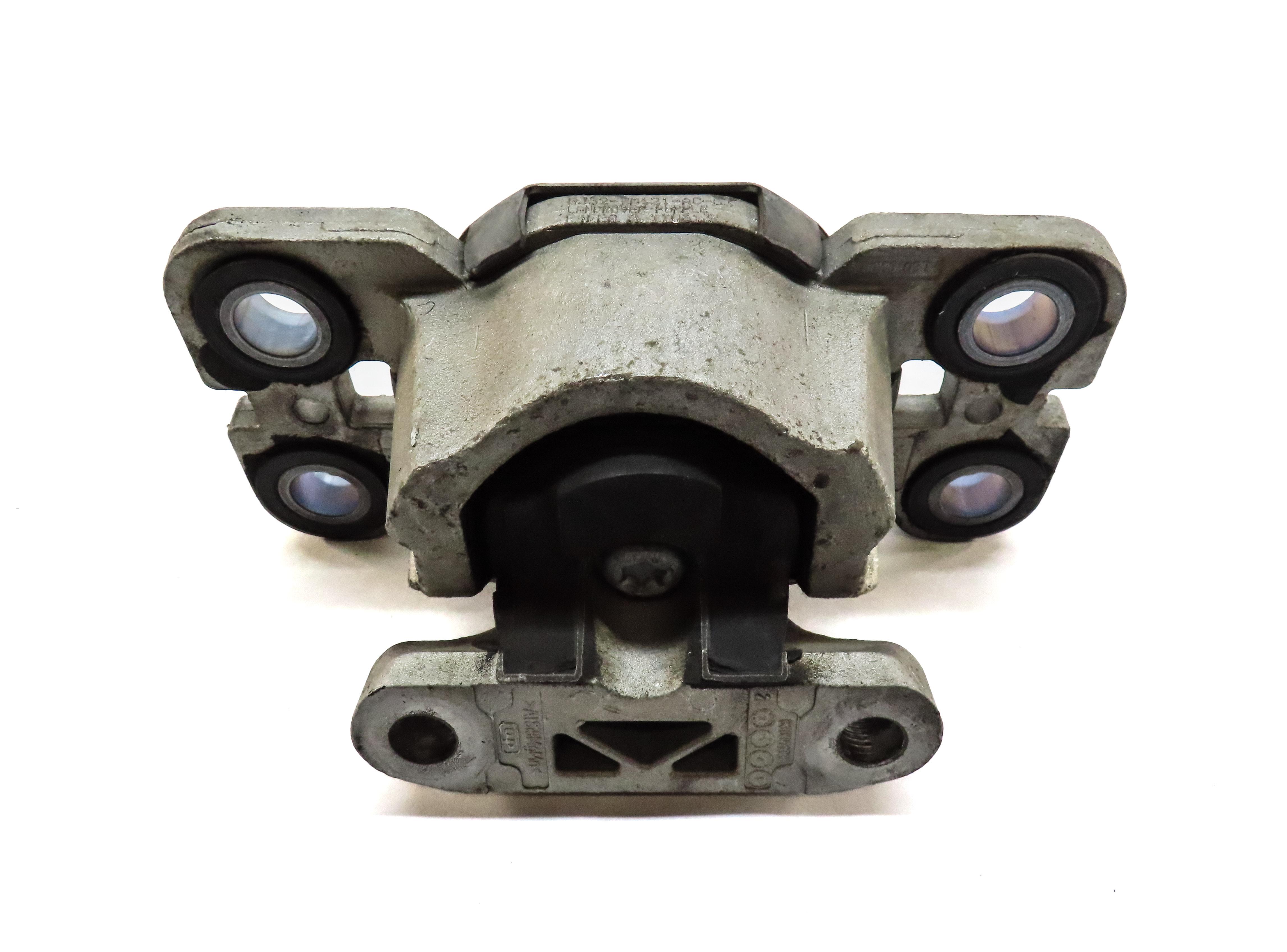 2013 RANGE ROVER EVOQUE (L538) 2.0L TURBO ENGINE AUTO TRANSMISSION MOUNT BRACKET — exact item pictured