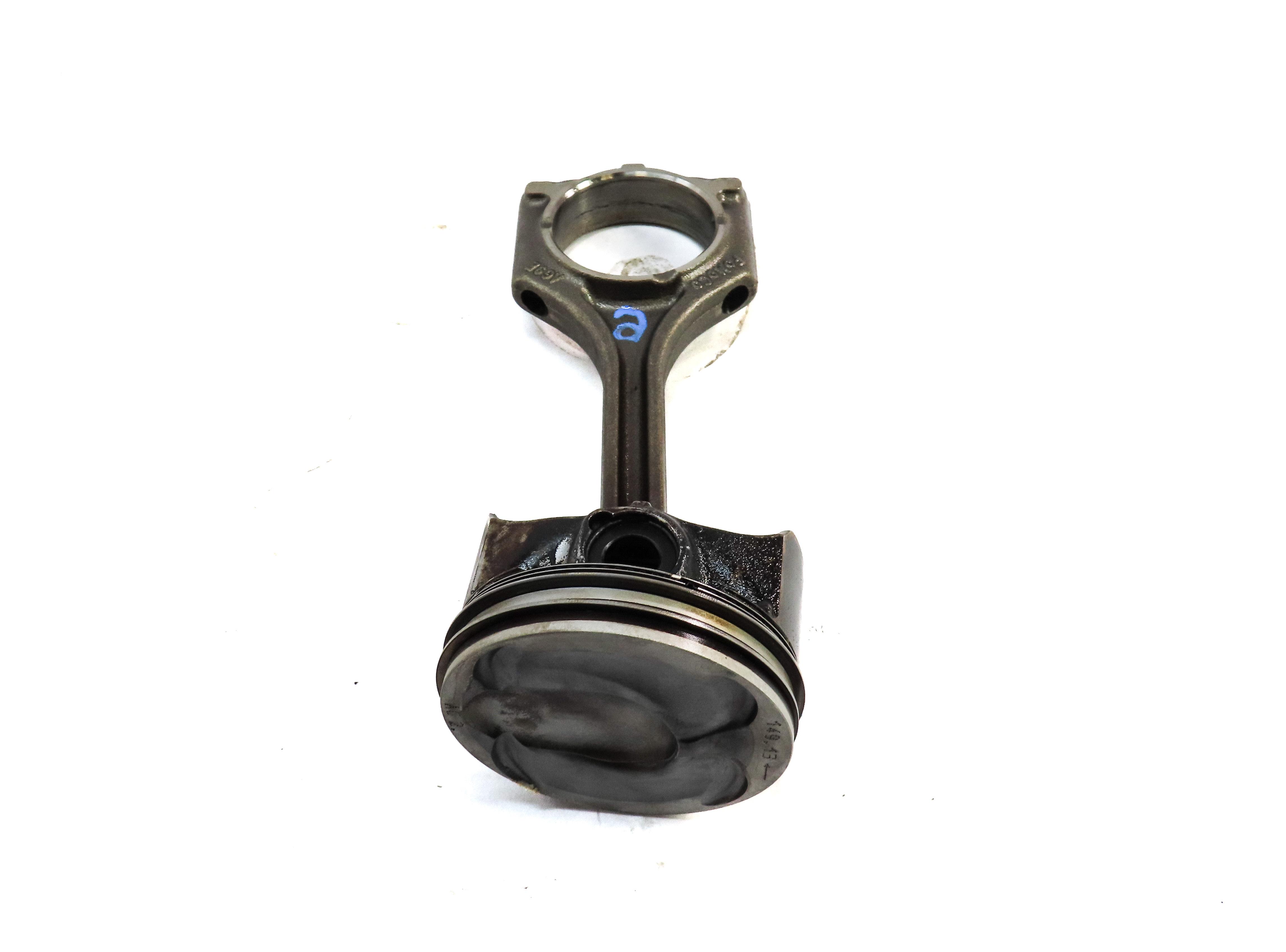 2013 LAND RANGE ROVER EVOQUE (L538) 2.0L TURBO ENGINE CONNECTING ROD & PISTON — exact item pictured