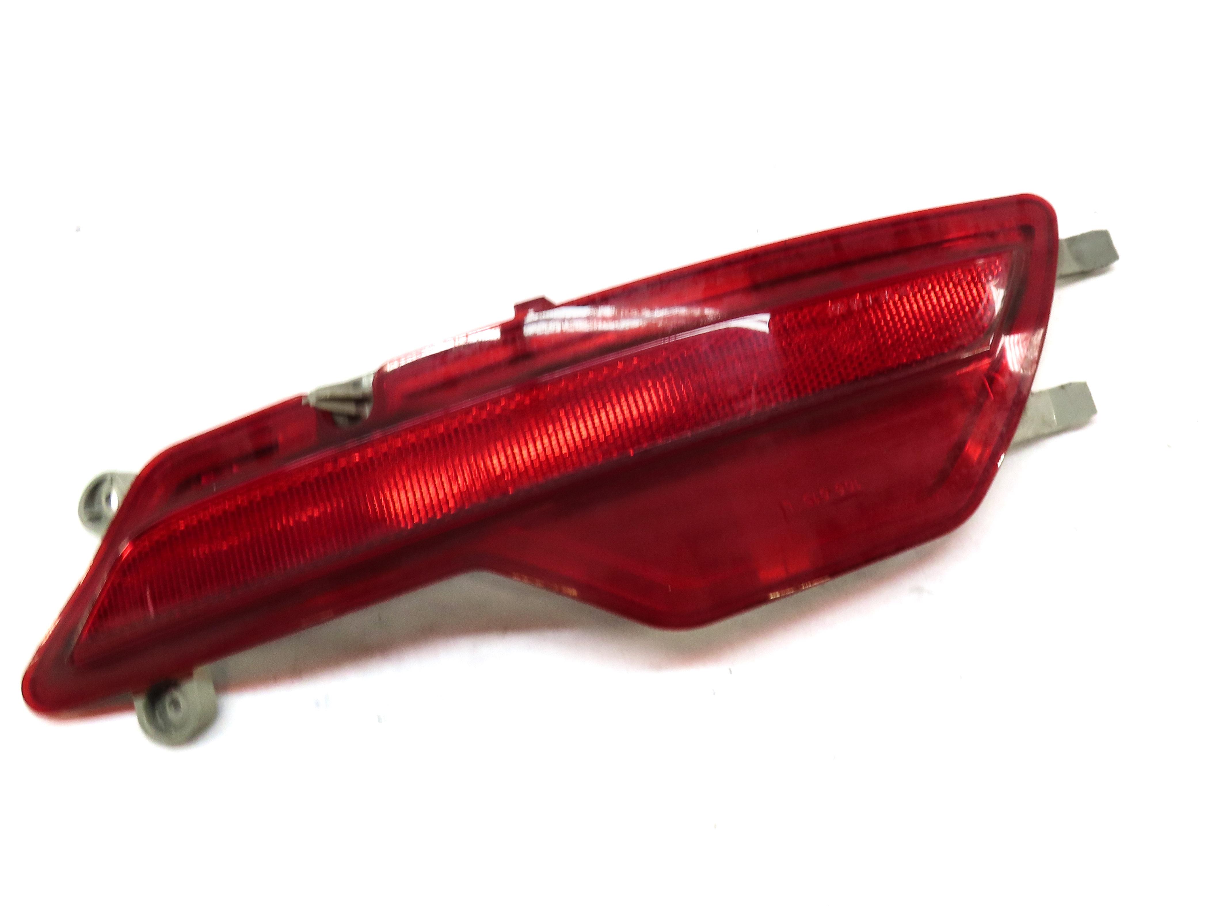 2009 BMW X6 (E71) REAR LEFT LOWER BUMPER REFLECTOR (RED) 63147179989 — exact item pictured