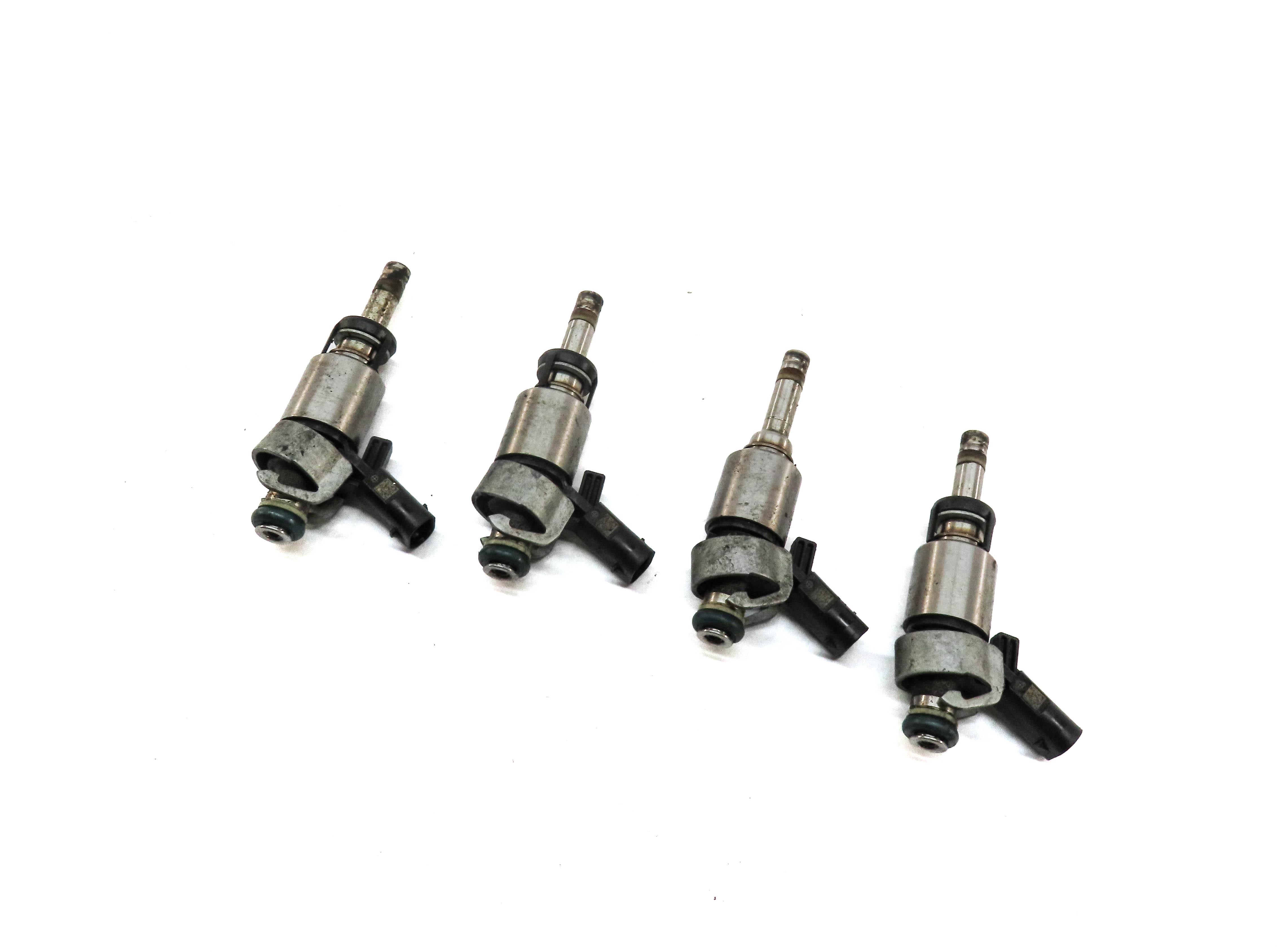 08-17 AUDI A3 A4 A5 A6 Q5 TT (8P B8 8K 8T 8R MK2 C7) 2.0L FSI FUEL INJECTOR SET4 — exact item pictured