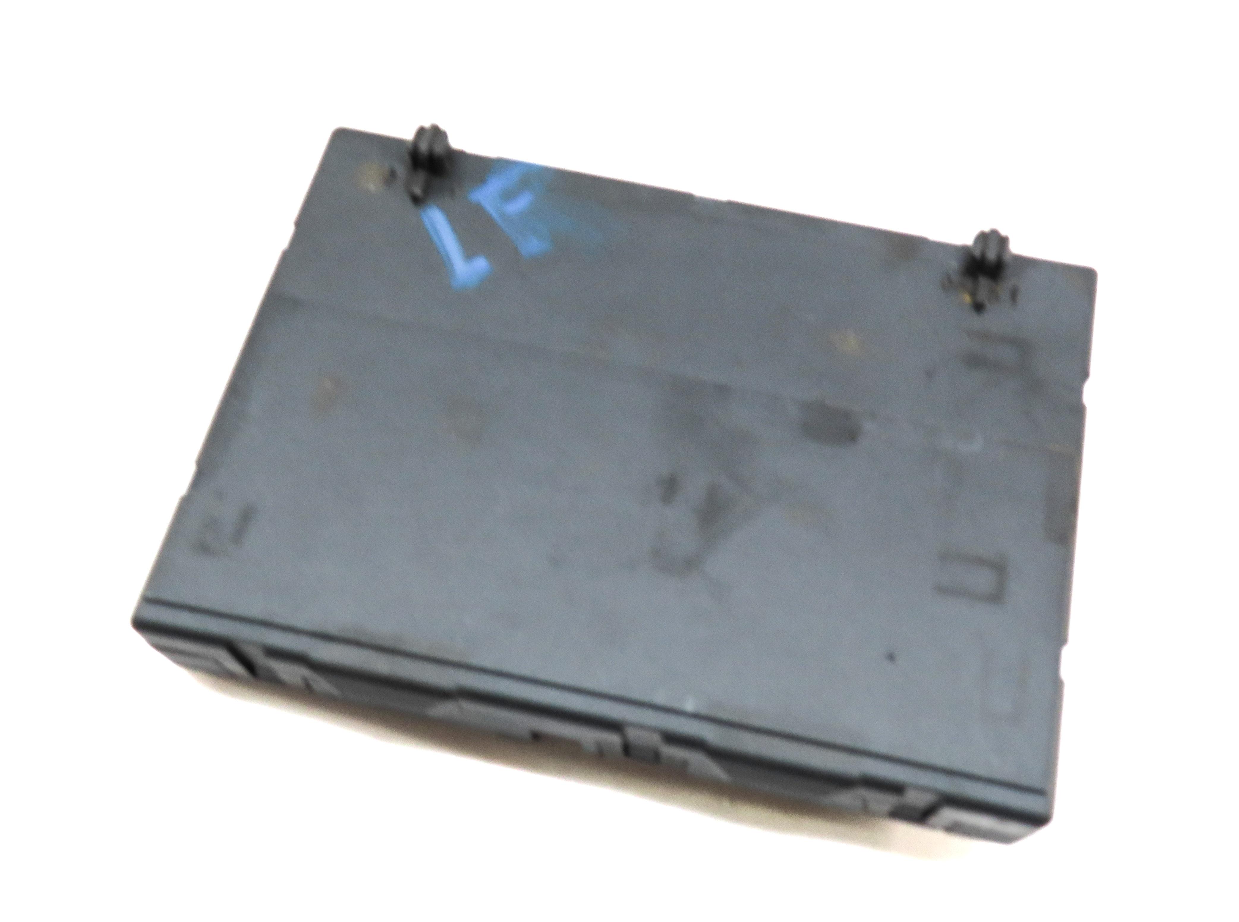 2010 AUDI S4 (B8 8K) FRONT LEFT DRIVER SEAT CONTROL MODULE 8K0959760D — exact item pictured