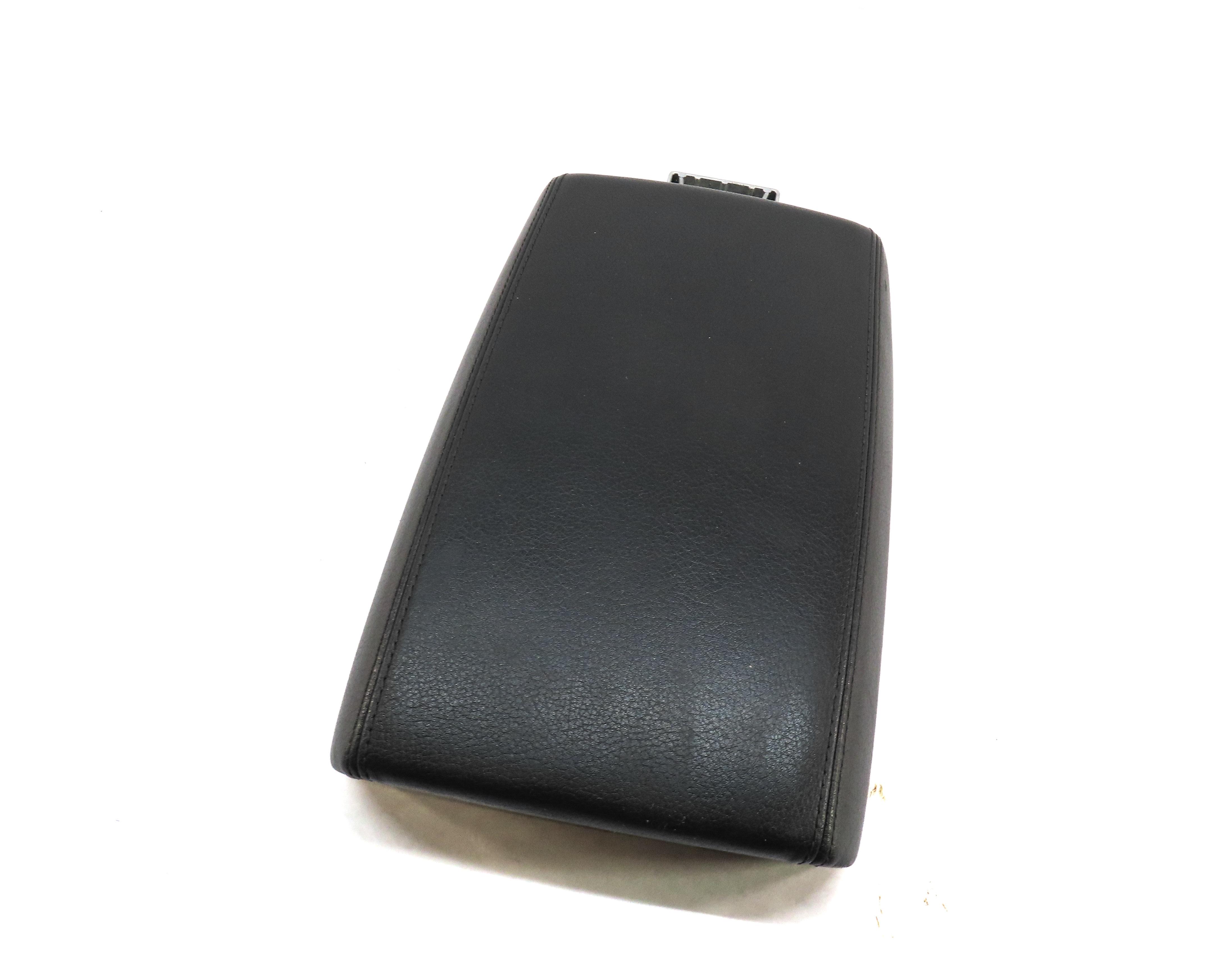 11-17 AUDI A6 S6 A7 S7 RS7 (C7 4G8) FRONT CENTER CONSOLE ARM REST LID (BLACK) — exact item pictured