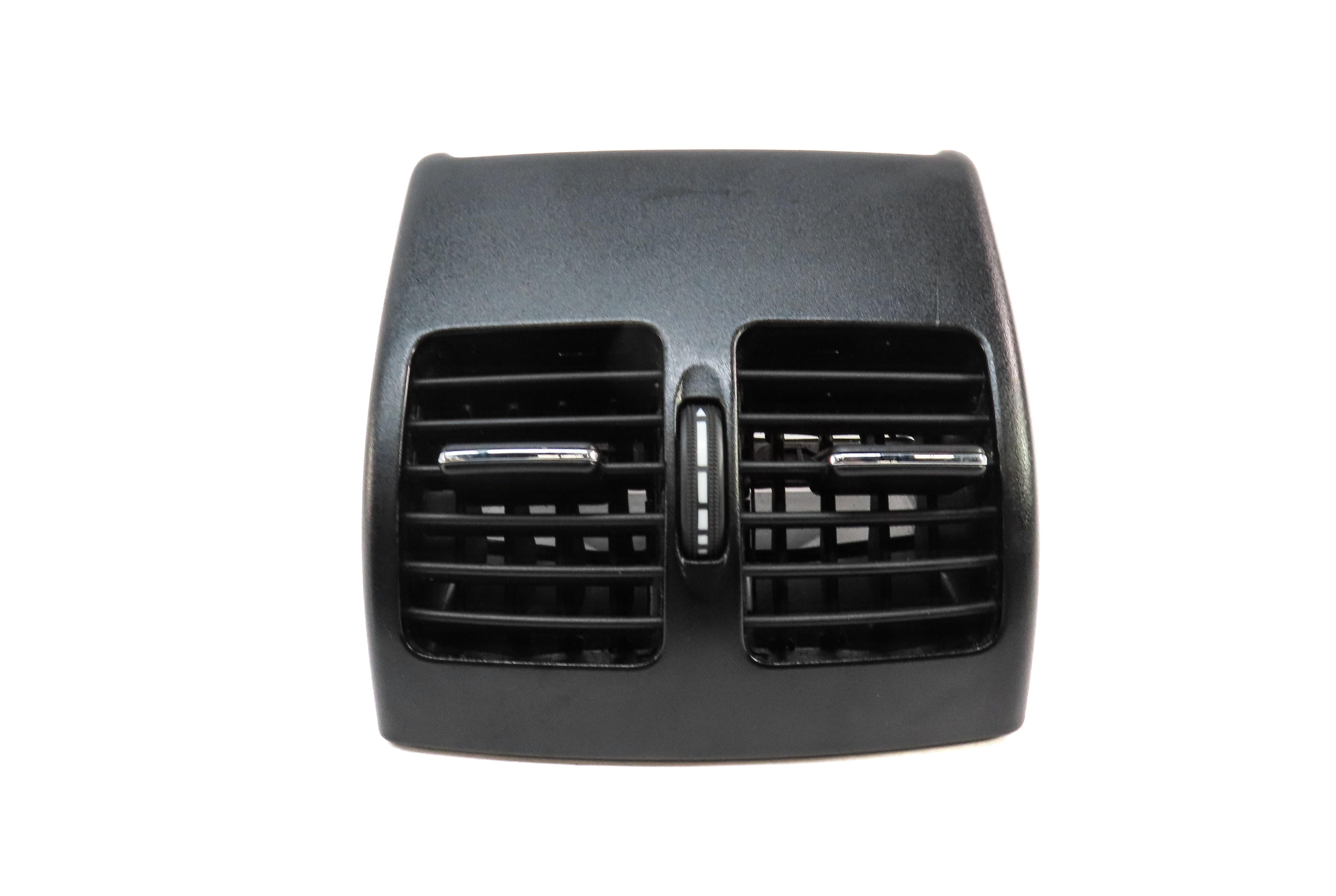 2014 MERCEDES C250 SEDAN (W204) REAR CENTER CONSOLE HEATER A/C AIR VENT (BLACK) — exact item pictured