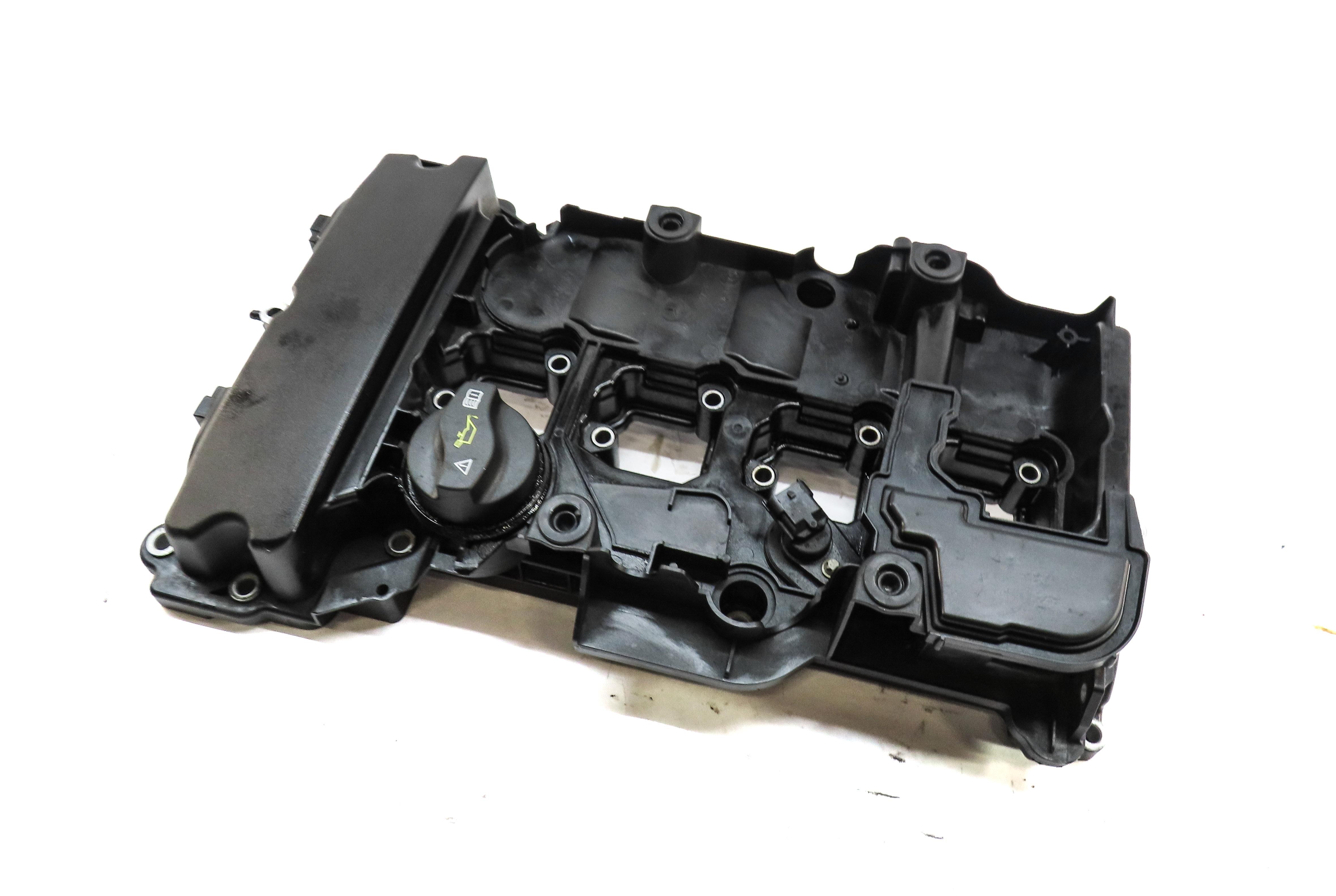 2012-2015 MERCEDES C250 SLK250 (R172 W204) 1.8L M271 TURBO ENGINE VALVE COVER — exact item pictured