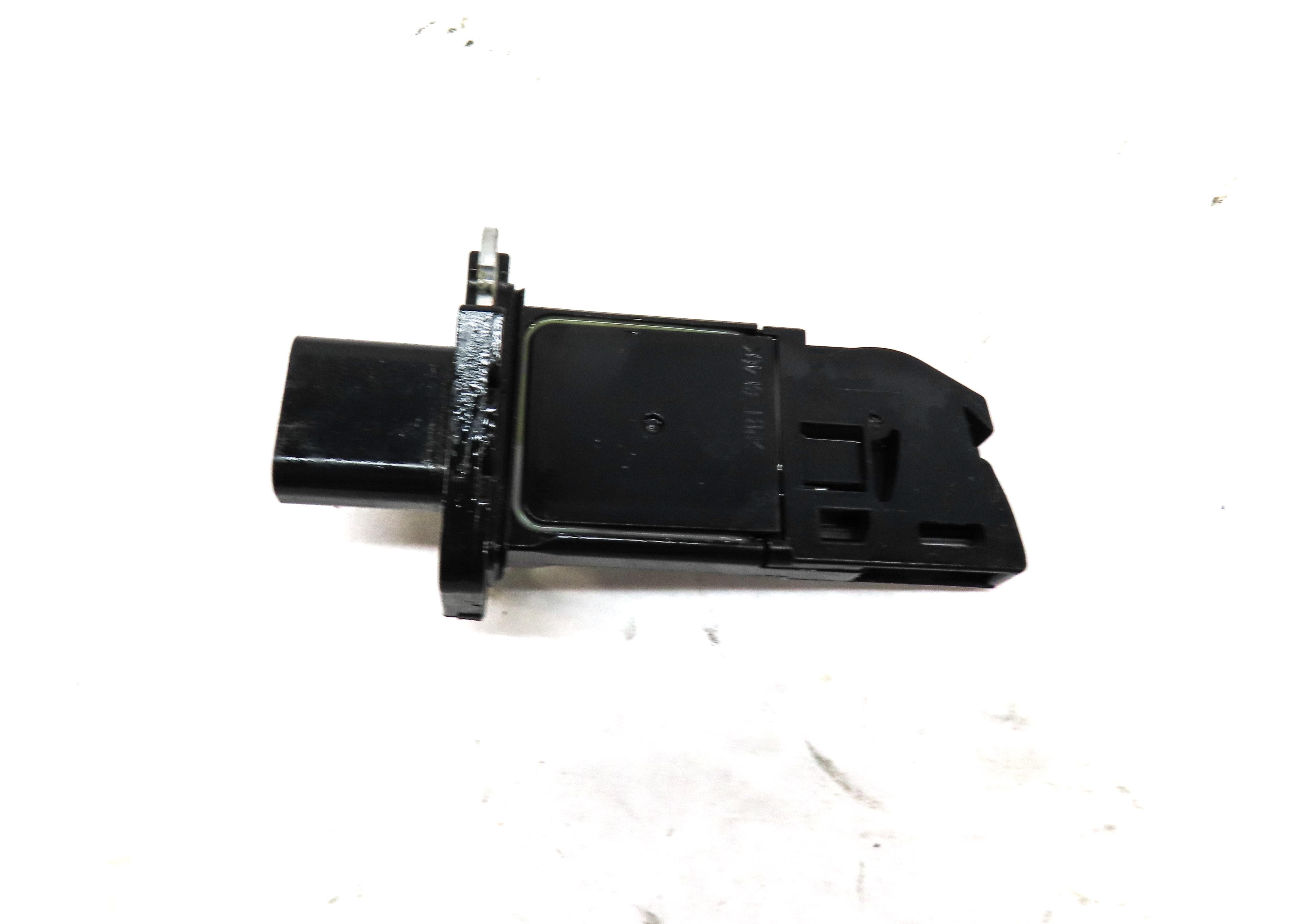 12-17 LAND ROVER LR2 EVOQUE DISCOVERY (L538 L550) 2.0L MASS AIR FLOW SENSOR MAF — exact item pictured