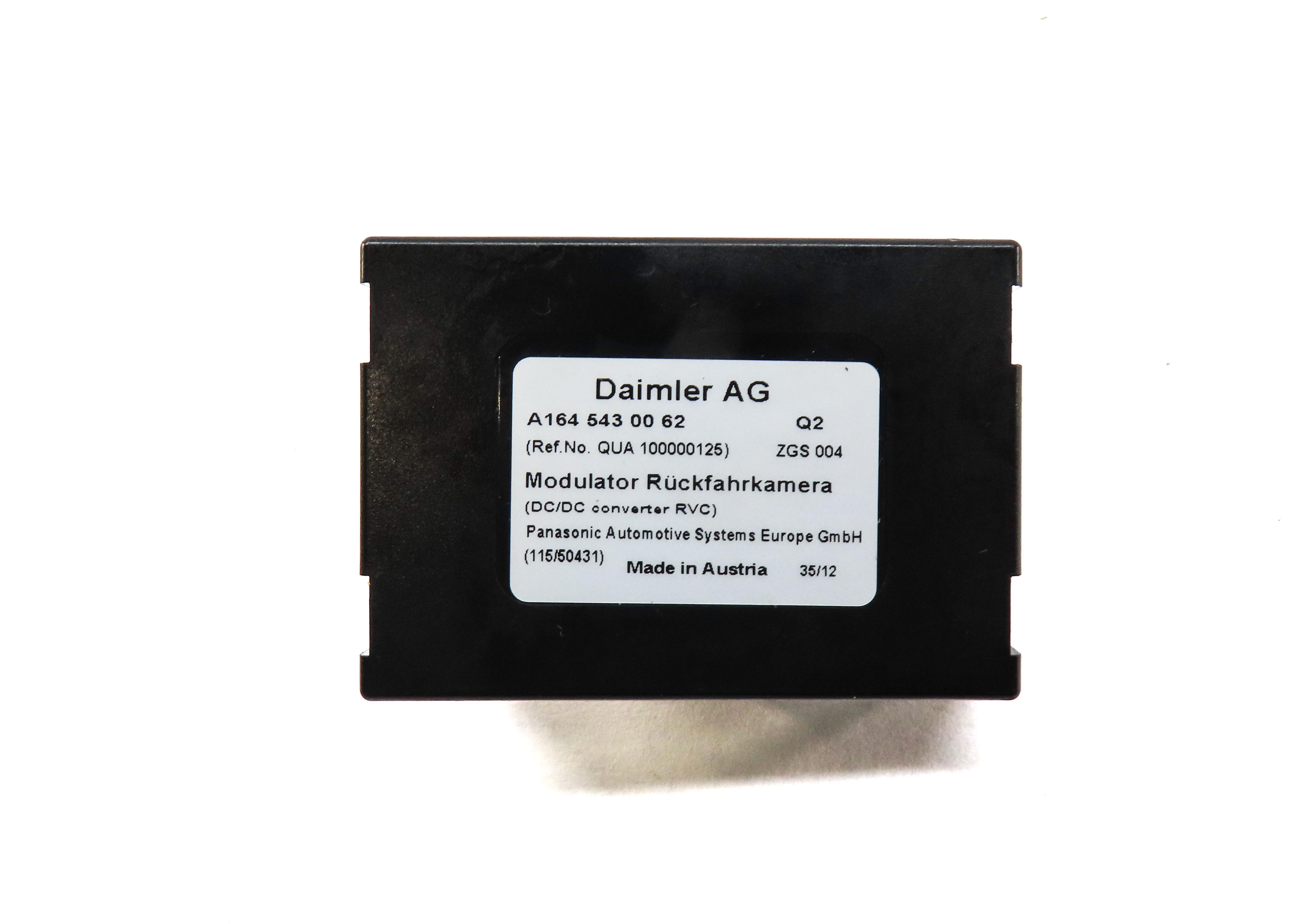 2013 MERCEDES C CLASS SEDAN (W204) CAMERA CONTROL MODULE 1645430062 — exact item pictured