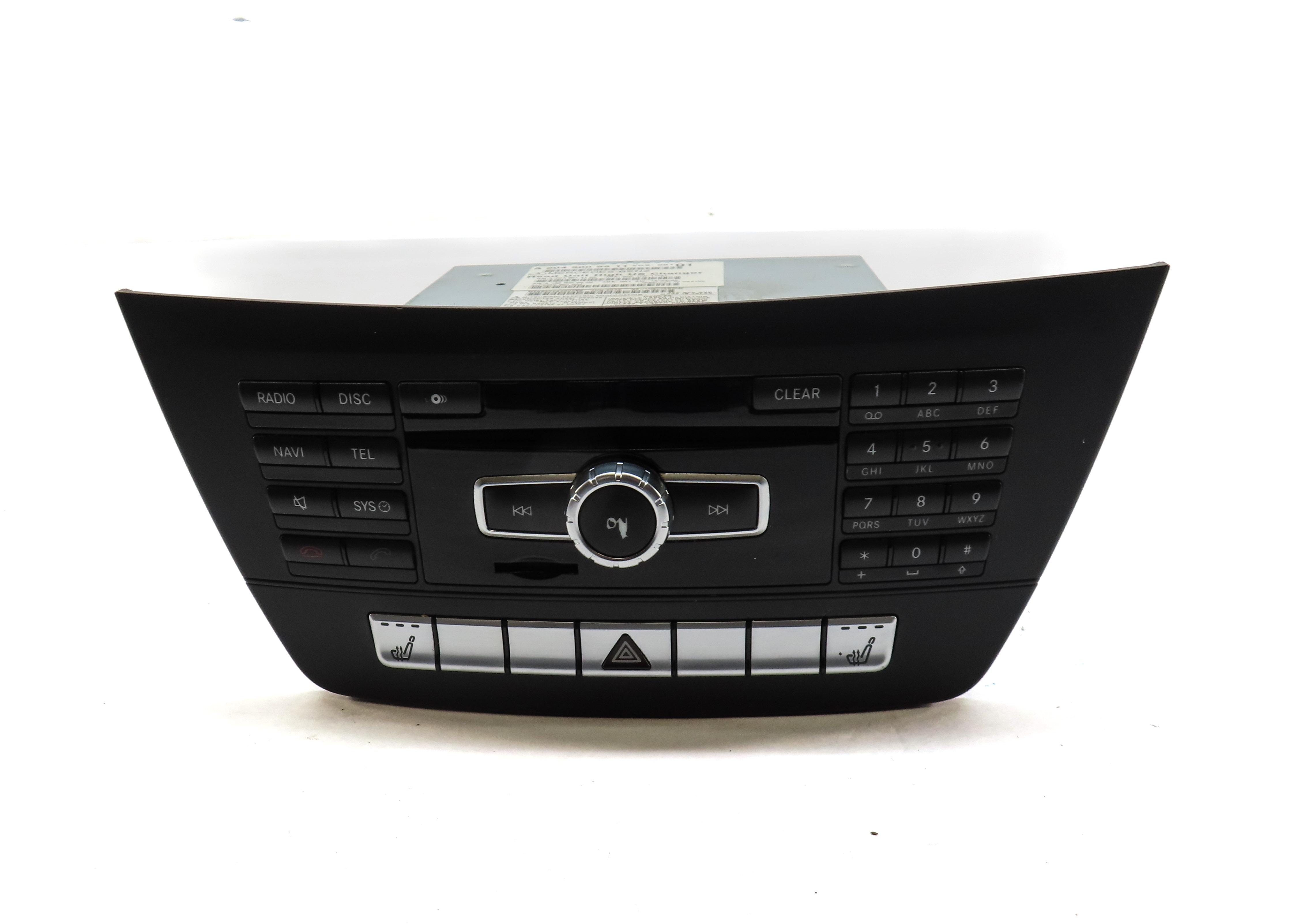 2013 MERCEDES C-CLASS (W204) AM/FM RADIO STEREO NAVIGATION CD RECEIVER HEAD UNIT — exact item pictured