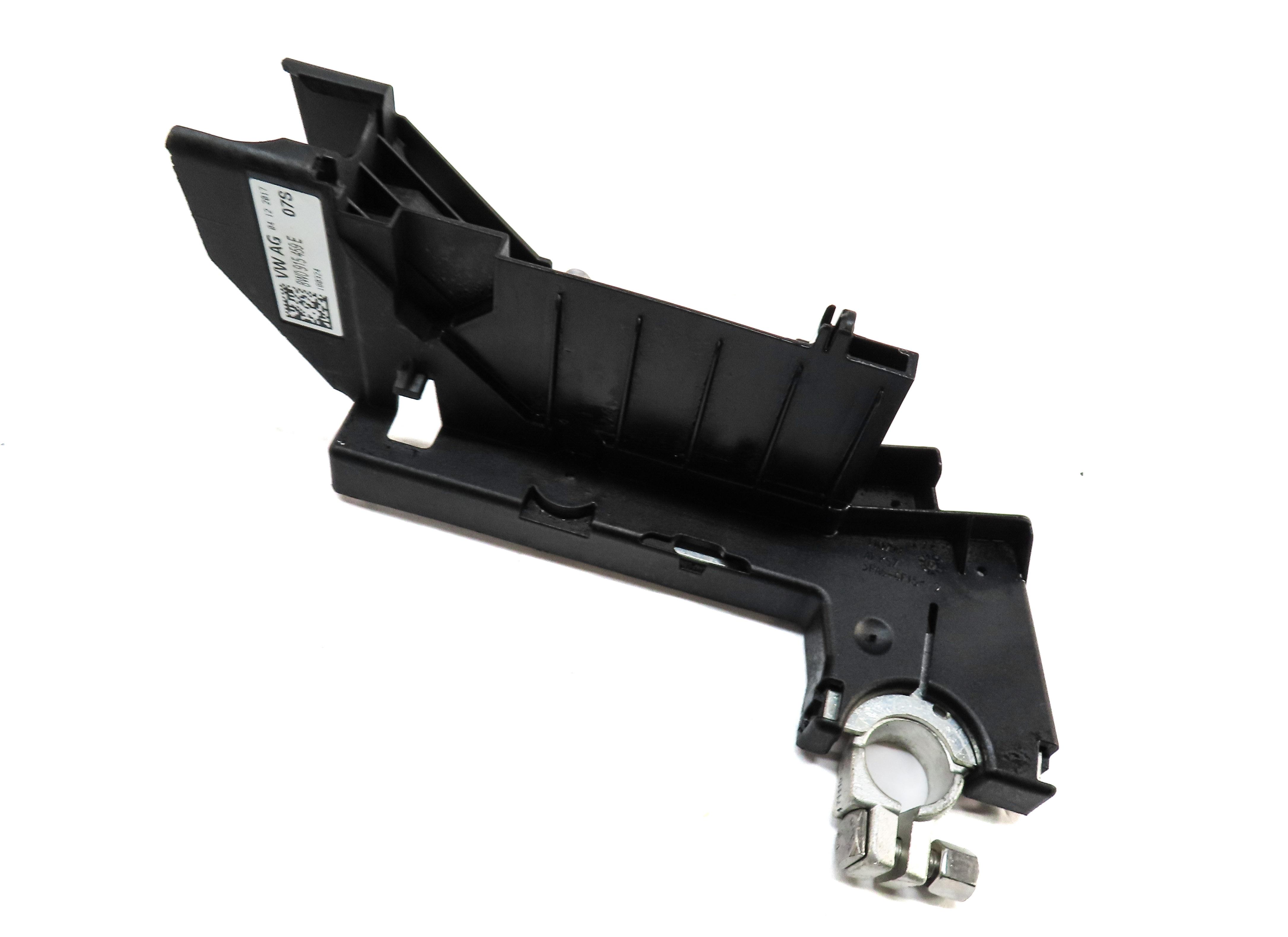 2018 AUDI A4 (B9 8W) POSITIVE BATTERY TERMINAL w/ FUSES 8W0915459E — exact item pictured