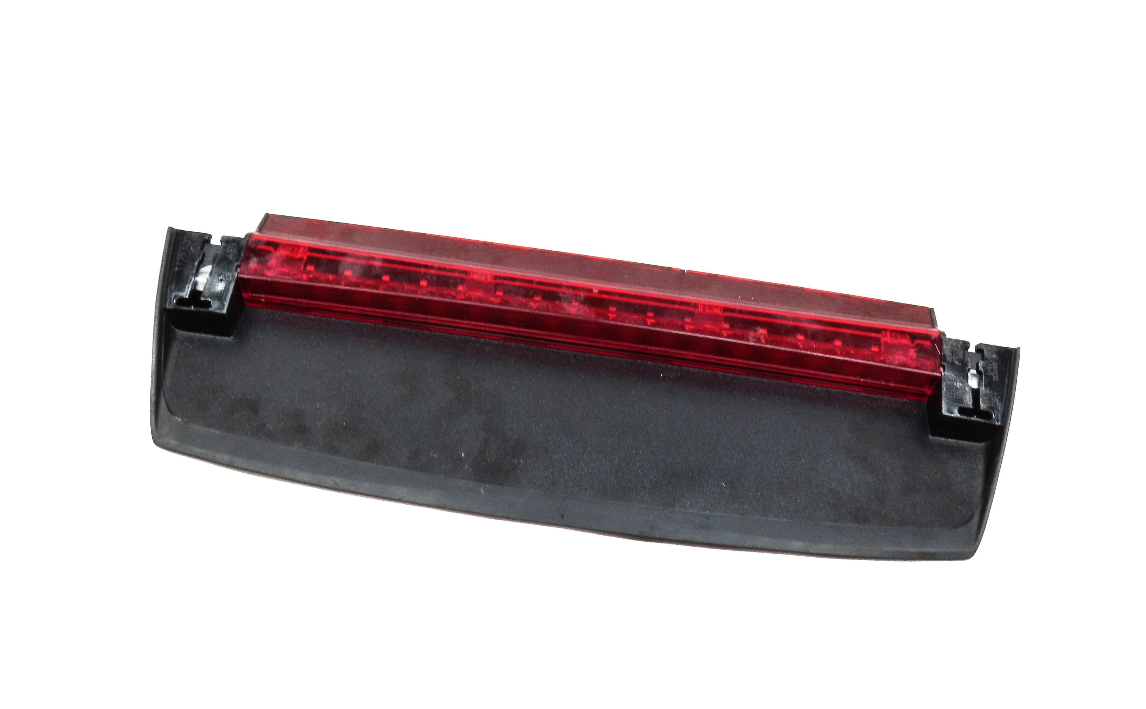2018 AUDI A4 (B9 8W) REAR UPPER CENTER THIRD 3RD BRAKE LIGHT 8W5945097 — exact item pictured
