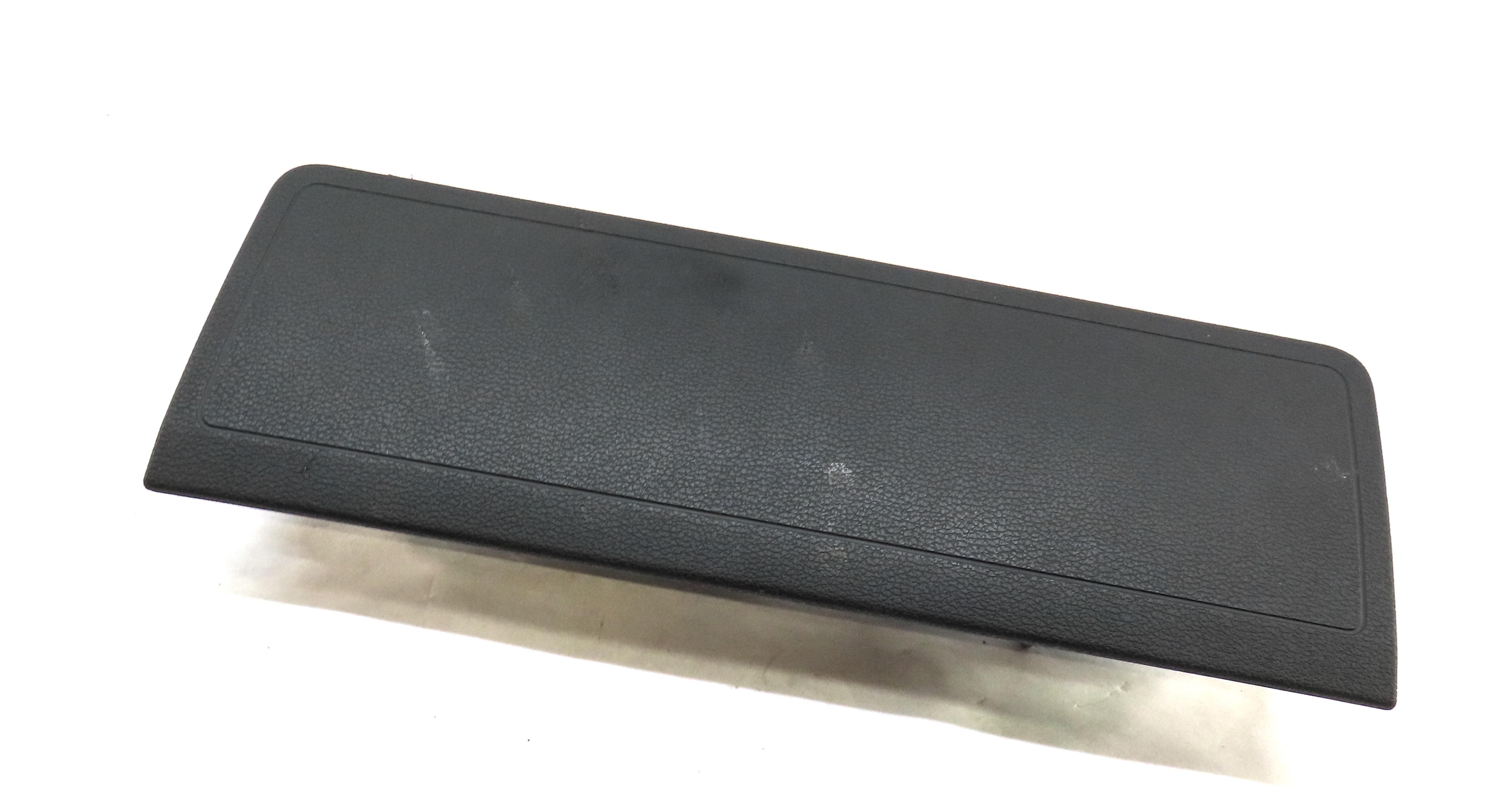 2017-2018 AUDI A4 A5 S5 (B9 8W F5) RIGHT FRONT PASSENGER KNEE AIRBAG AIR BAG SRS — exact item pictured