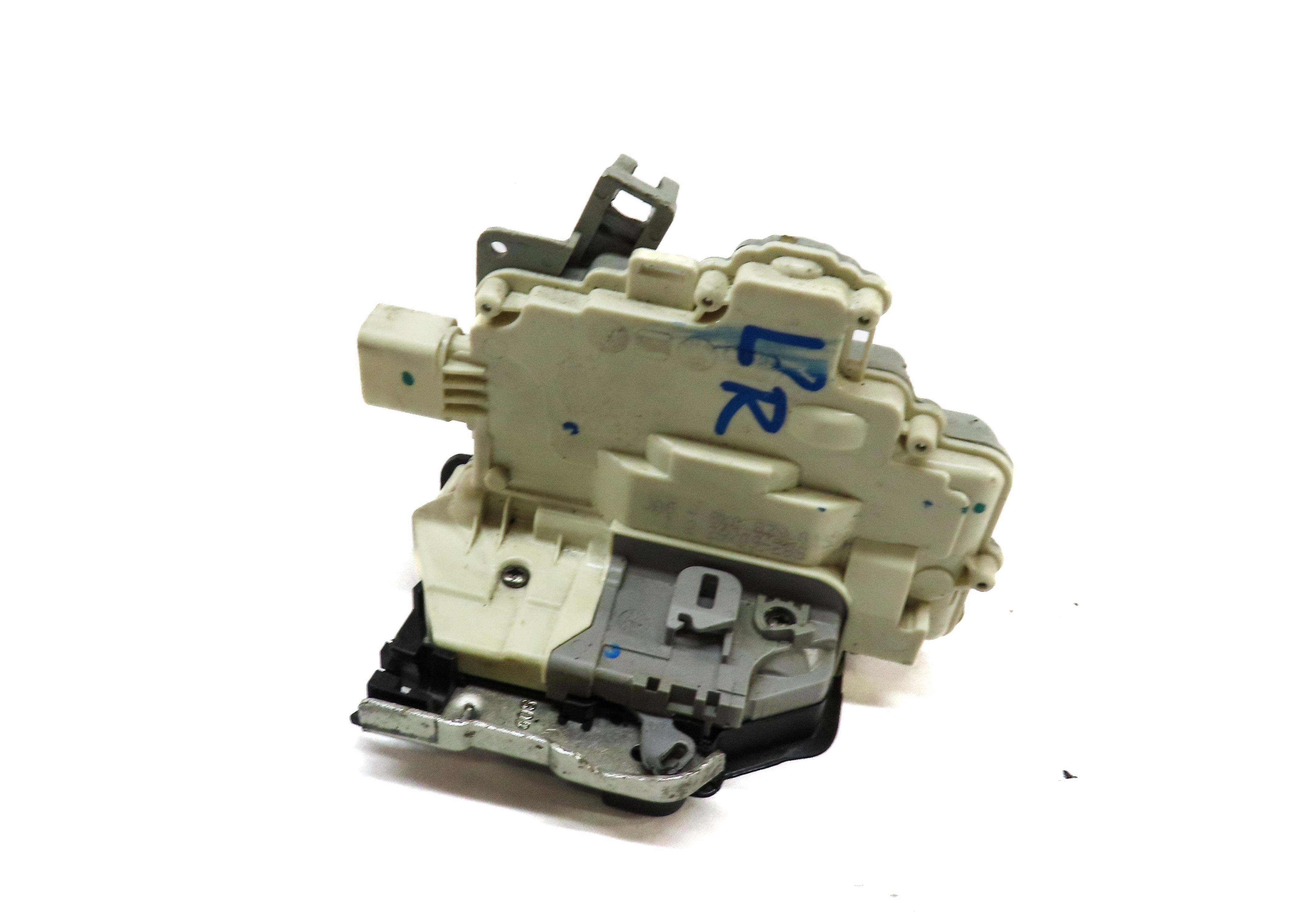 2009-2018 AUDI PORSCHE A4 S4 Q5 CAYENNE PANAMERA - LEFT REAR DOOR LOCK LATCH — exact item pictured