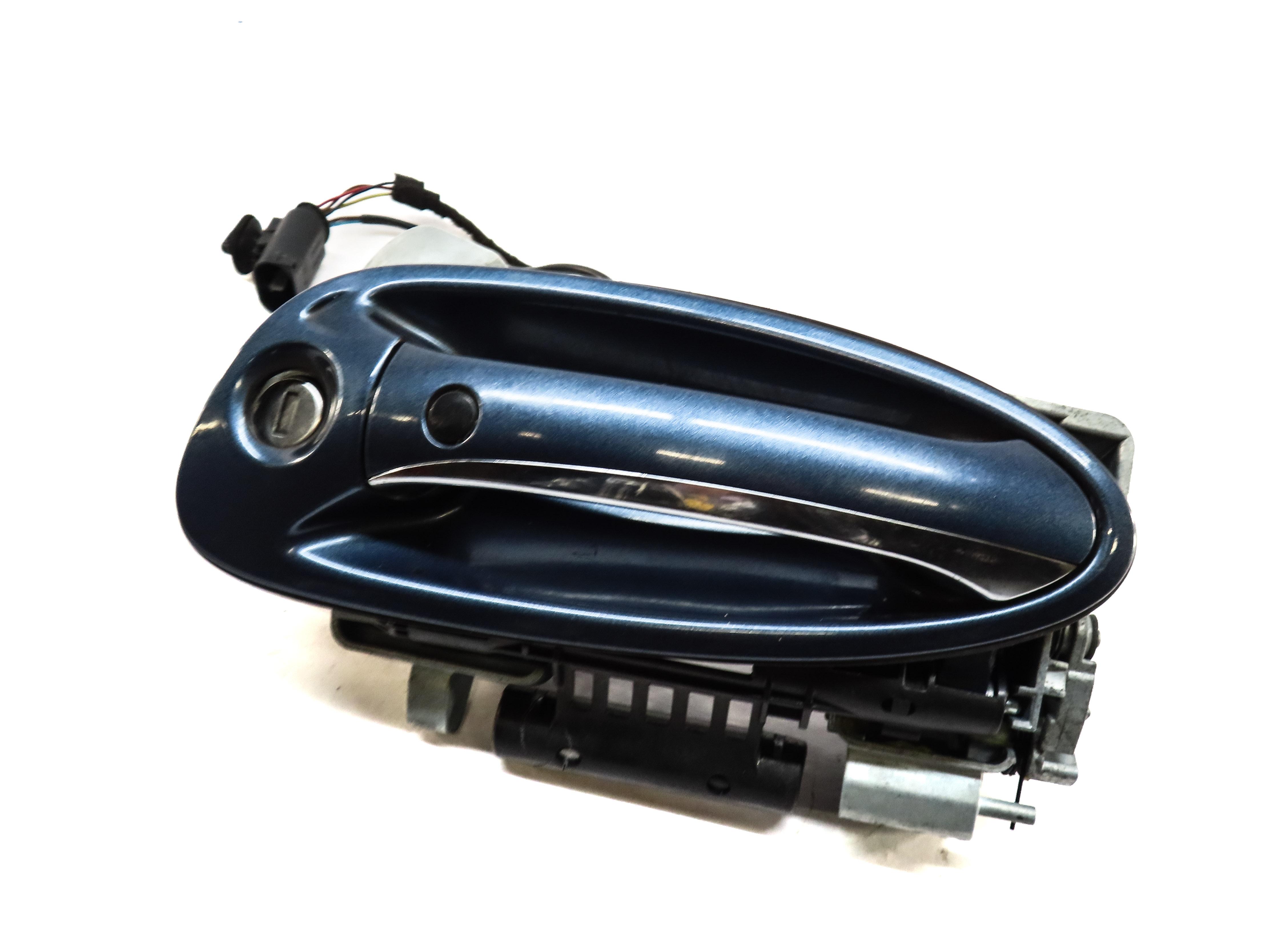 2010-2016 PORSCHE PANAMERA (970 G1) FRONT LEFT DRIVER KEYLESS DOOR HANDLE (BLUE) — exact item pictured