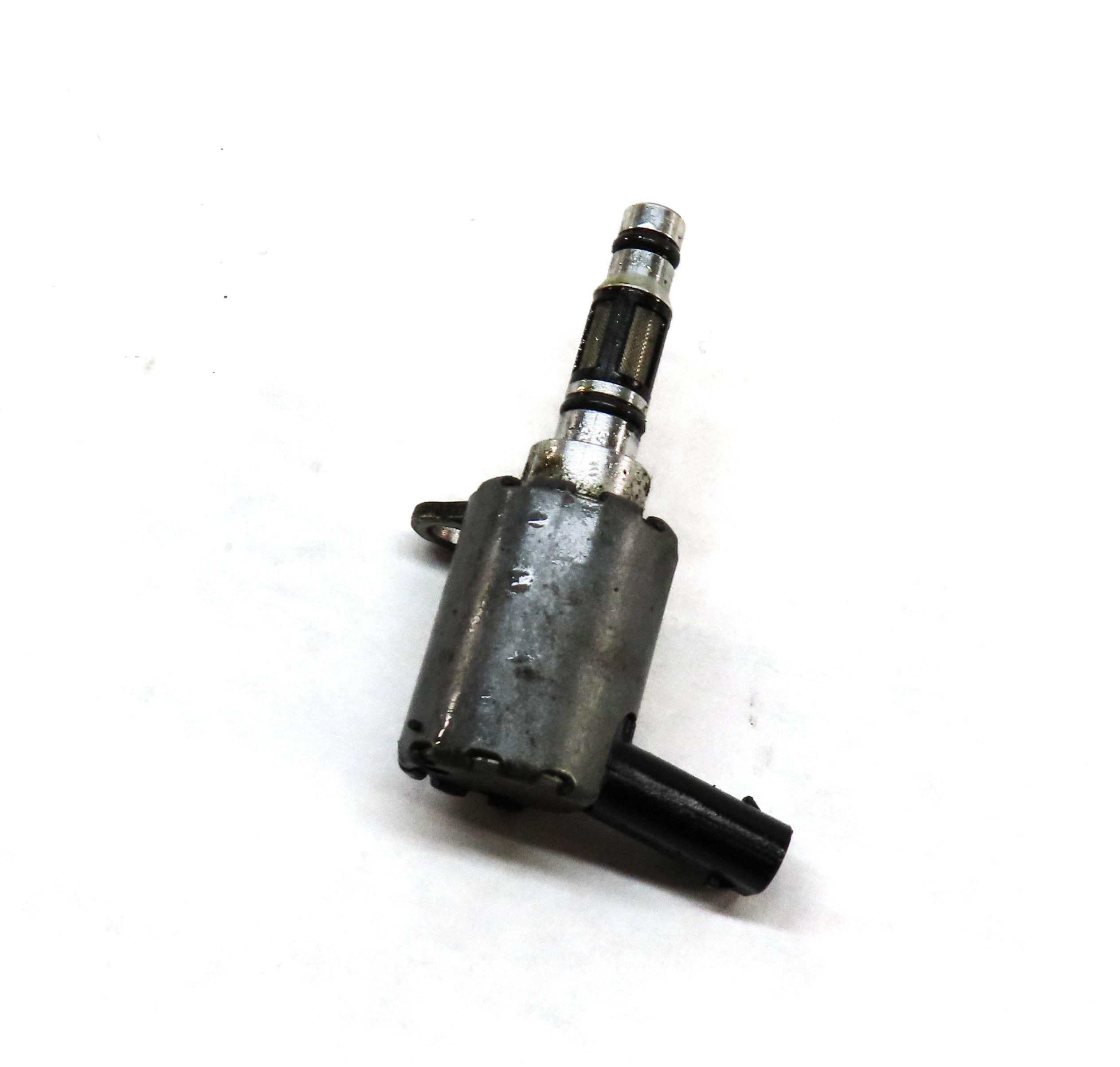 2017 AUDI A4 (B9 8W) 2.0L CYMC TURBO ENGINE VVT CAMSHAFT TIMING SOLENOID — exact item pictured