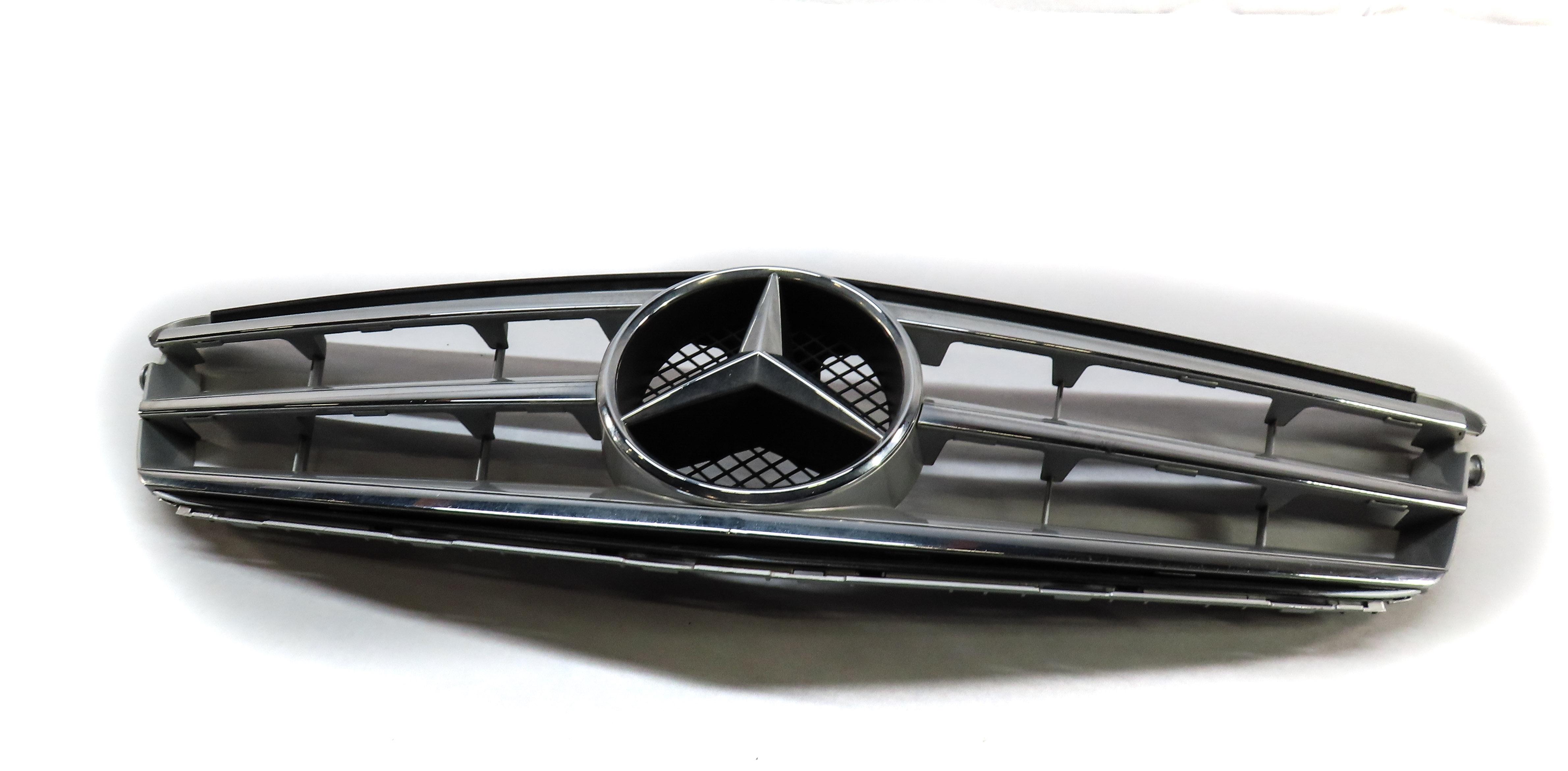 08-12 MERCEDES C-CLASS (W204) FRONT HOOD GRILLE AIR VENT TRIM (SPORT PACKAGE) — exact item pictured