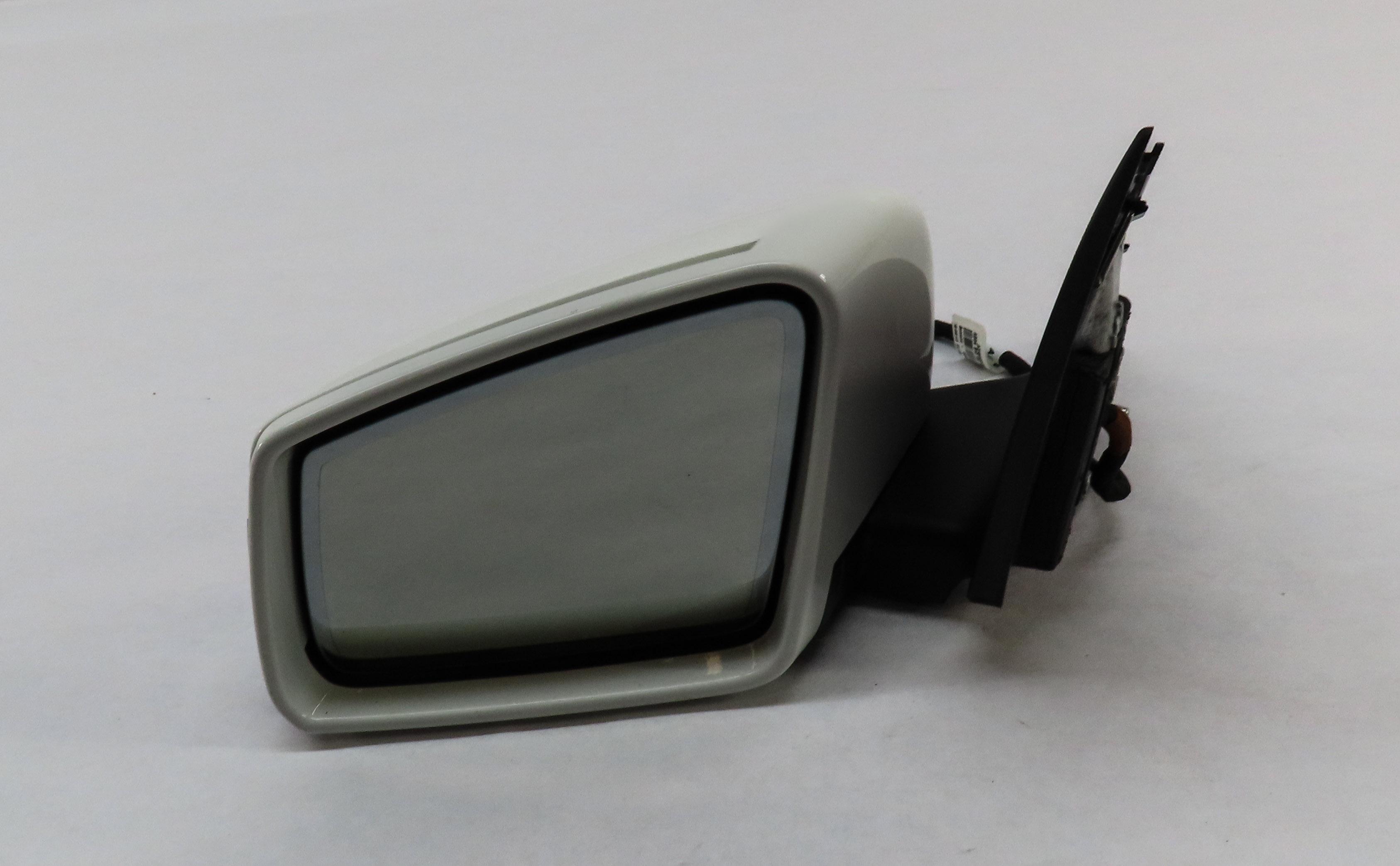 12-14 MERCEDES C250 (W204) LEFT DRIVER HEATED AUTODIM MEMORY DOOR MIRROR (WHITE) — exact item pictured