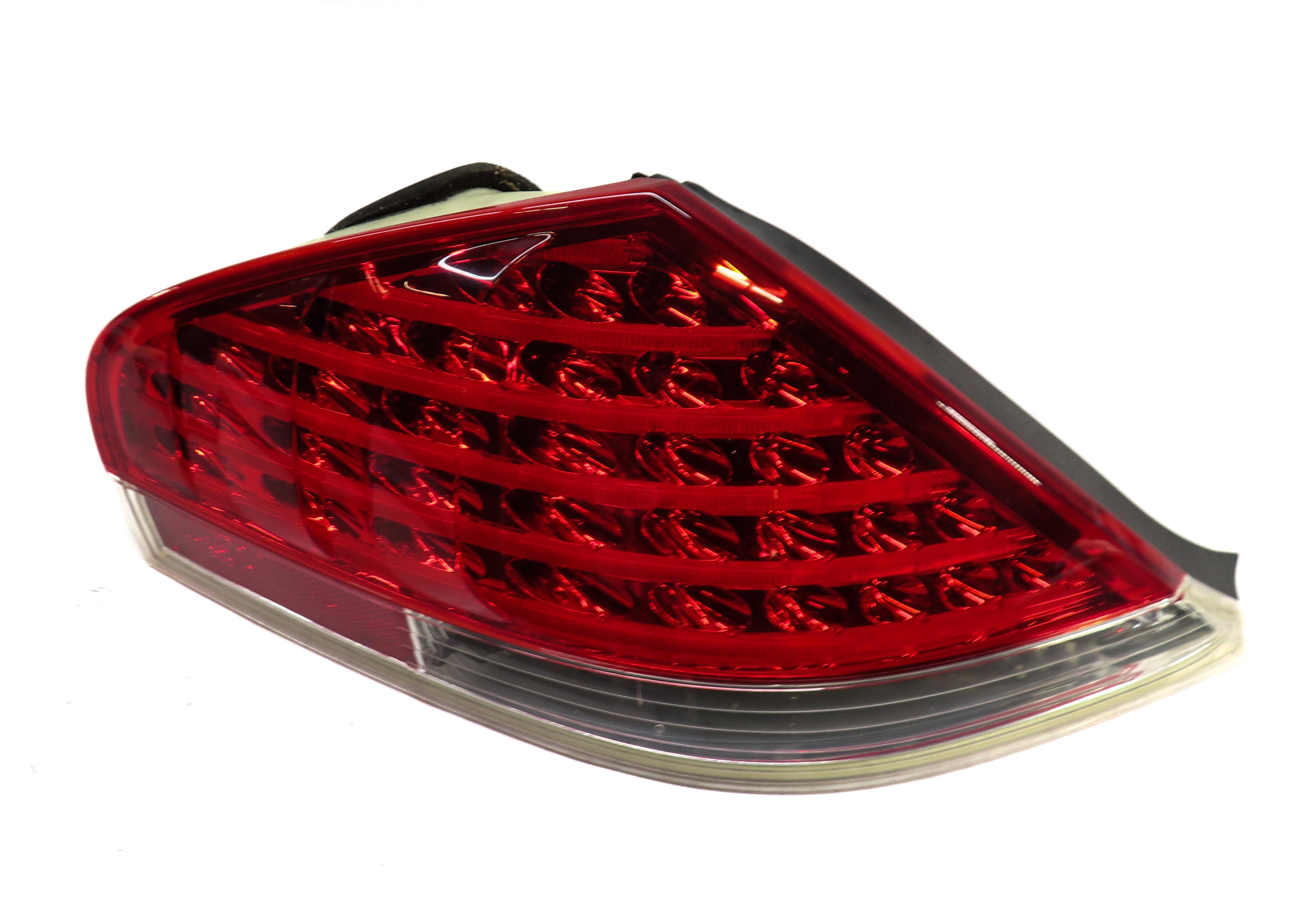 2004-2010 BMW 645i 650i M6 ///M (E63) LEFT DRIVER TAILLIGHT BRAKE LIGHT LAMP — exact item pictured