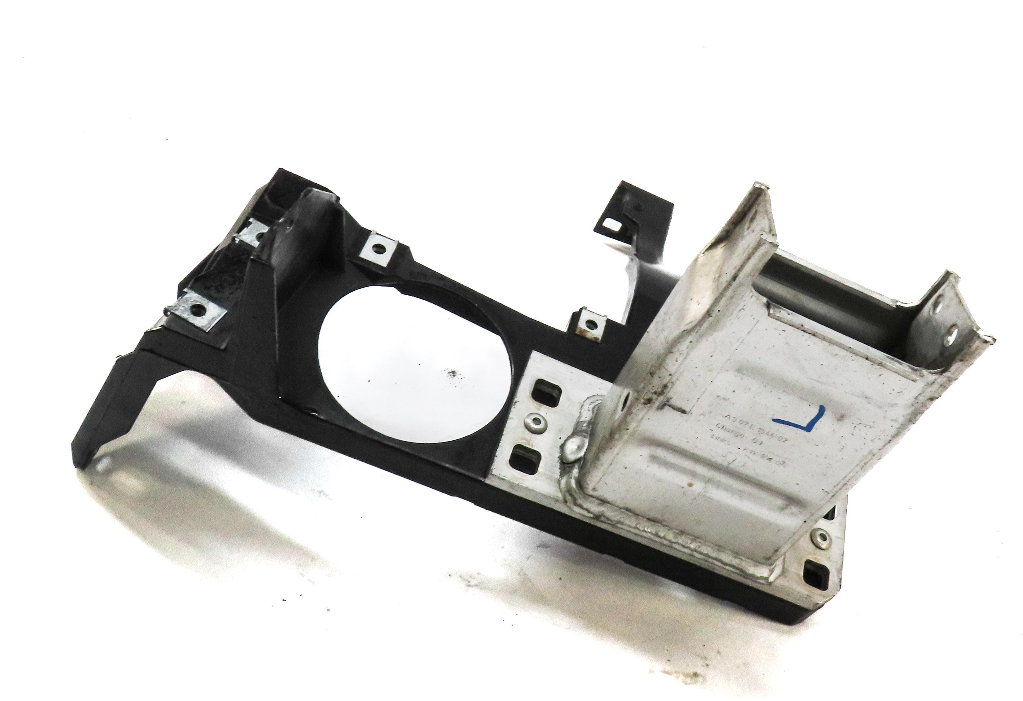 2007 BMW M6 COUPE (E63) FRONT LEFT DRIVER BUMPER MOUNT BRACKET GUIDE SUPPORT — exact item pictured