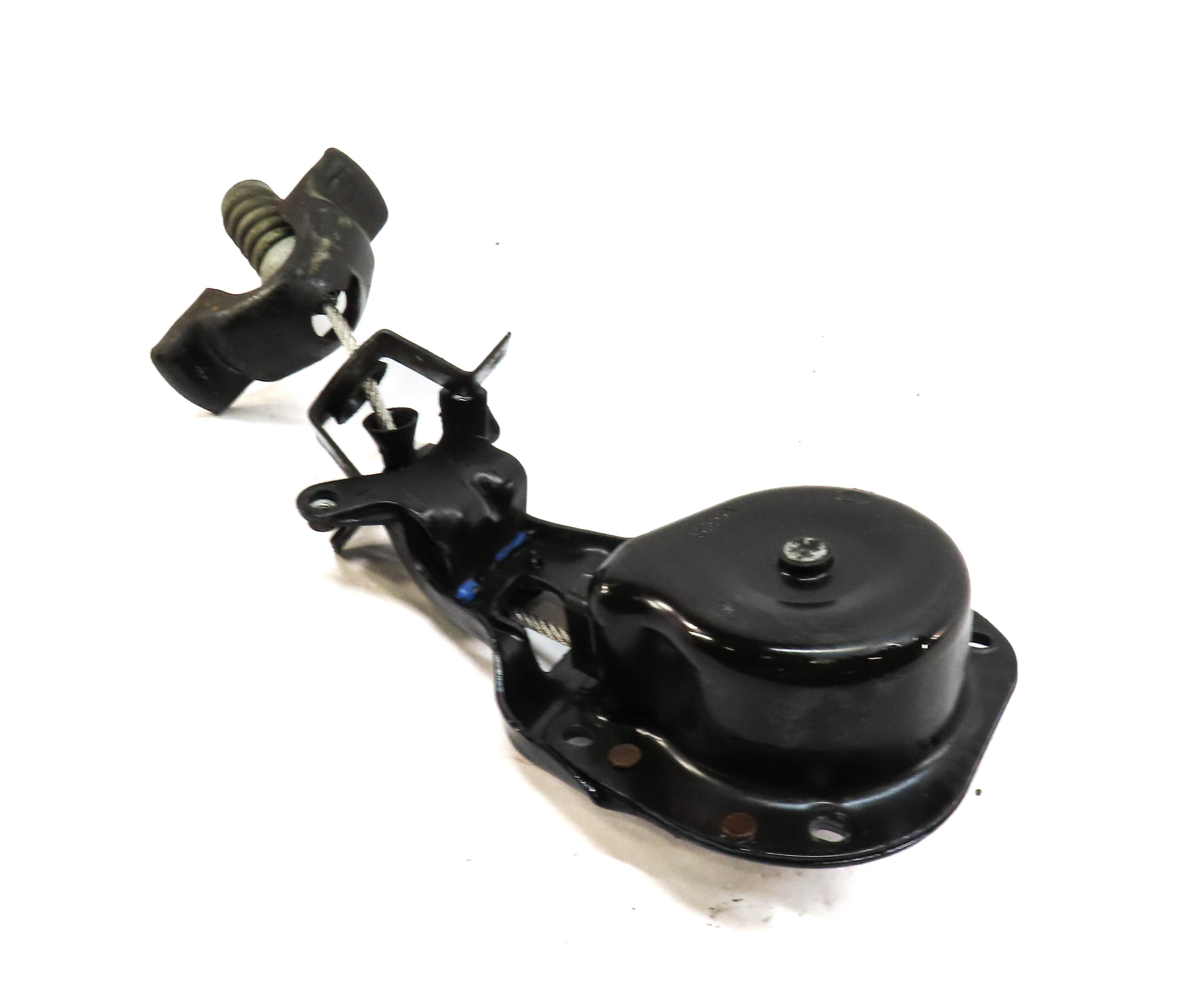 2013 LAND ROVER LR4 SPARE TIRE CARRIER WINCH HOLDER — exact item pictured