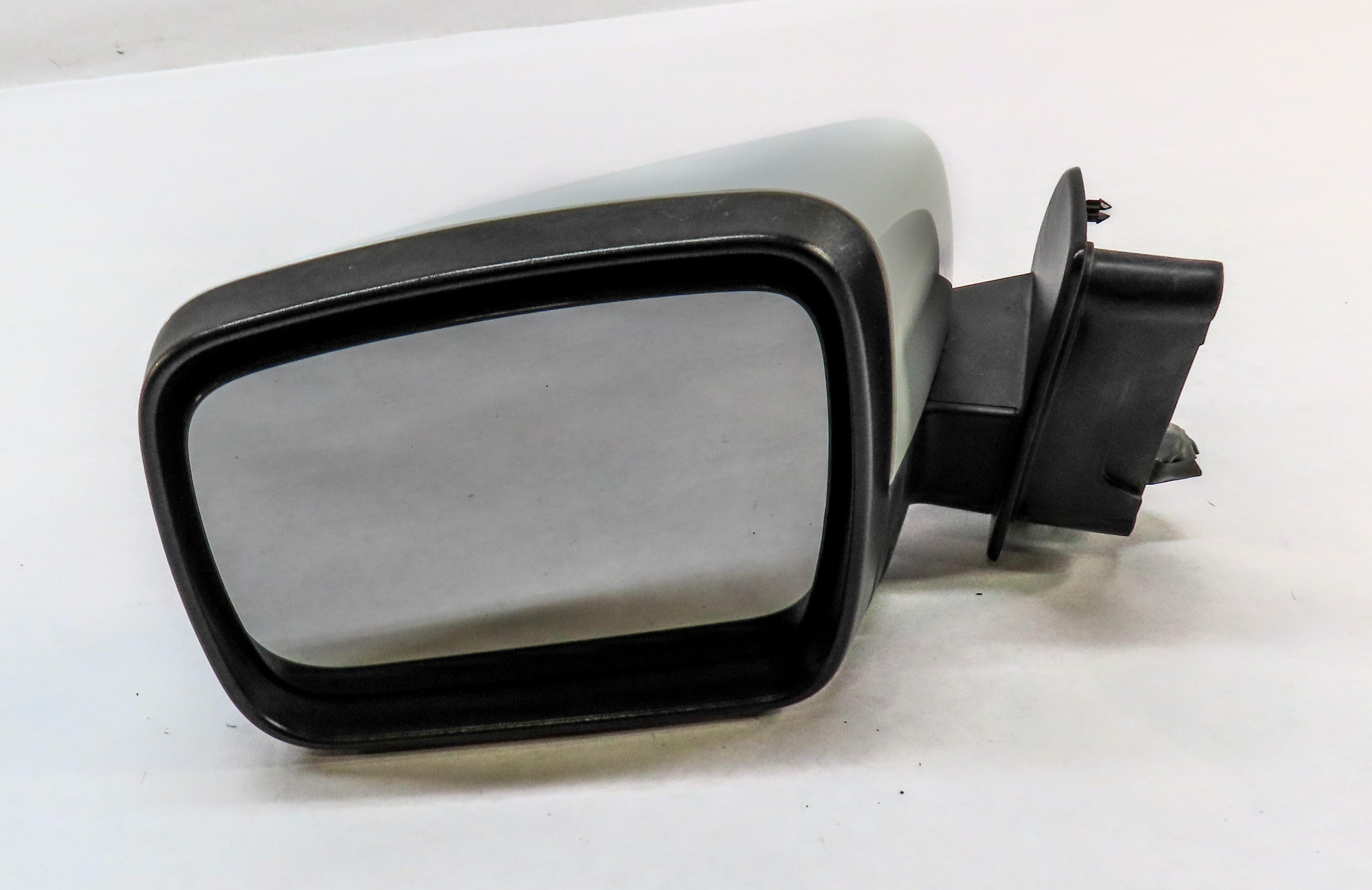 2010-2013 LAND ROVER LR4 FRONT LEFT DRIVER P-FOLD DOOR MIRROR (FUJI WHITE 867) — exact item pictured