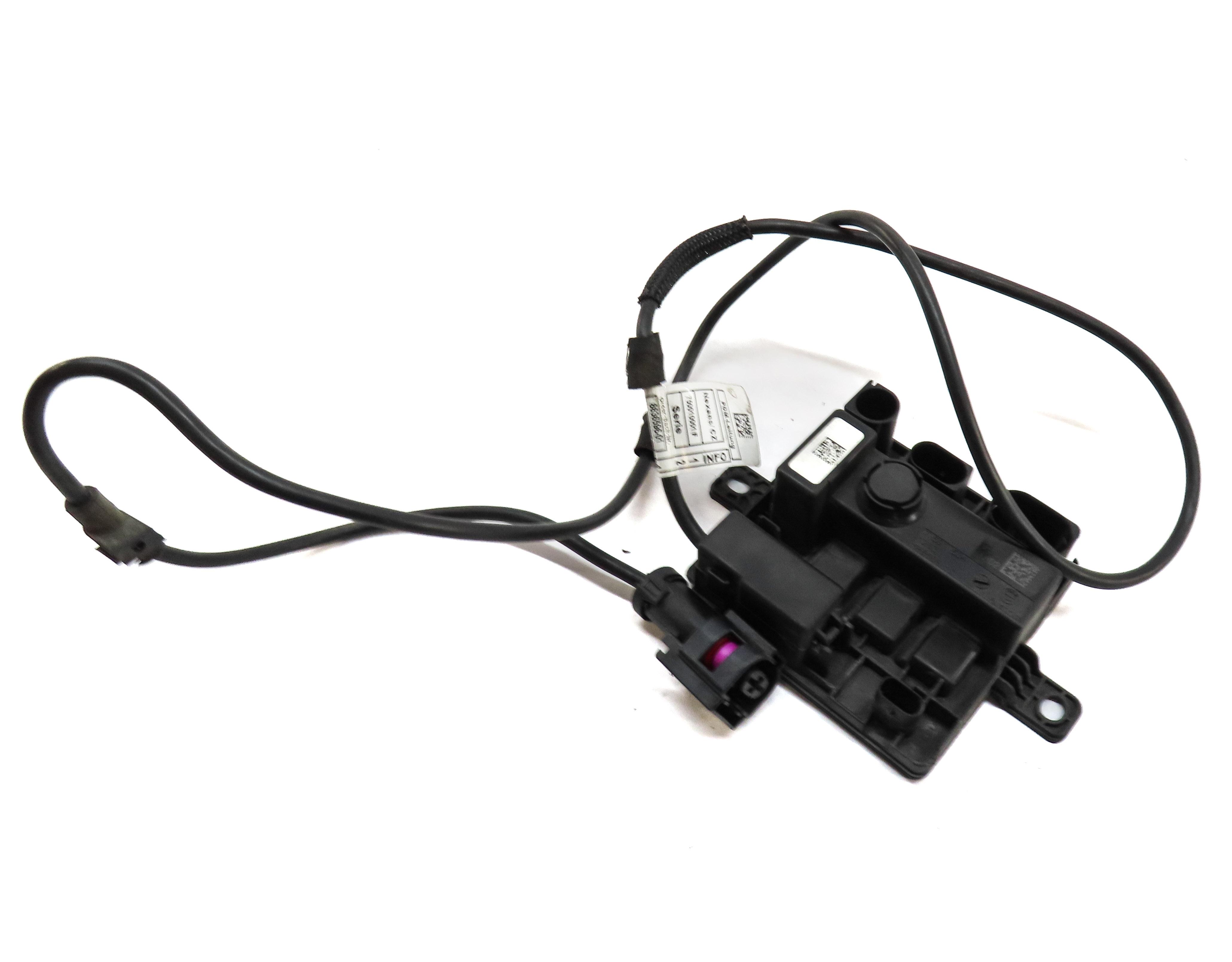 2016 BMW 328iGT (F34) INTEGRATED POWER SUPPLY CONTROL MODULE w/ WIRE HARNESS — exact item pictured