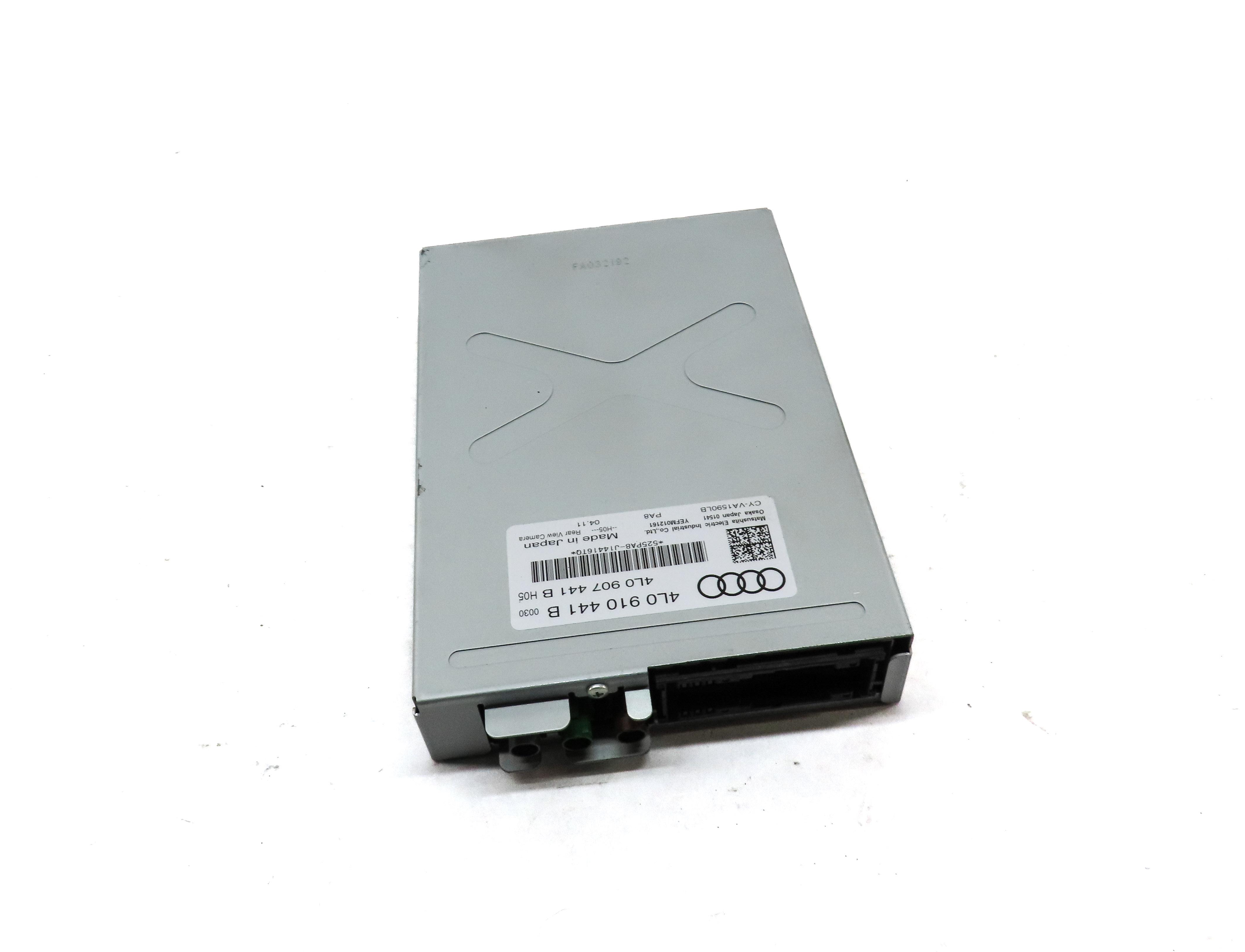 2010-2017 AUDI Q7 (4L) REARVIEW BACKUP REVERSE CAMERA CONTROL MODULE — exact item pictured