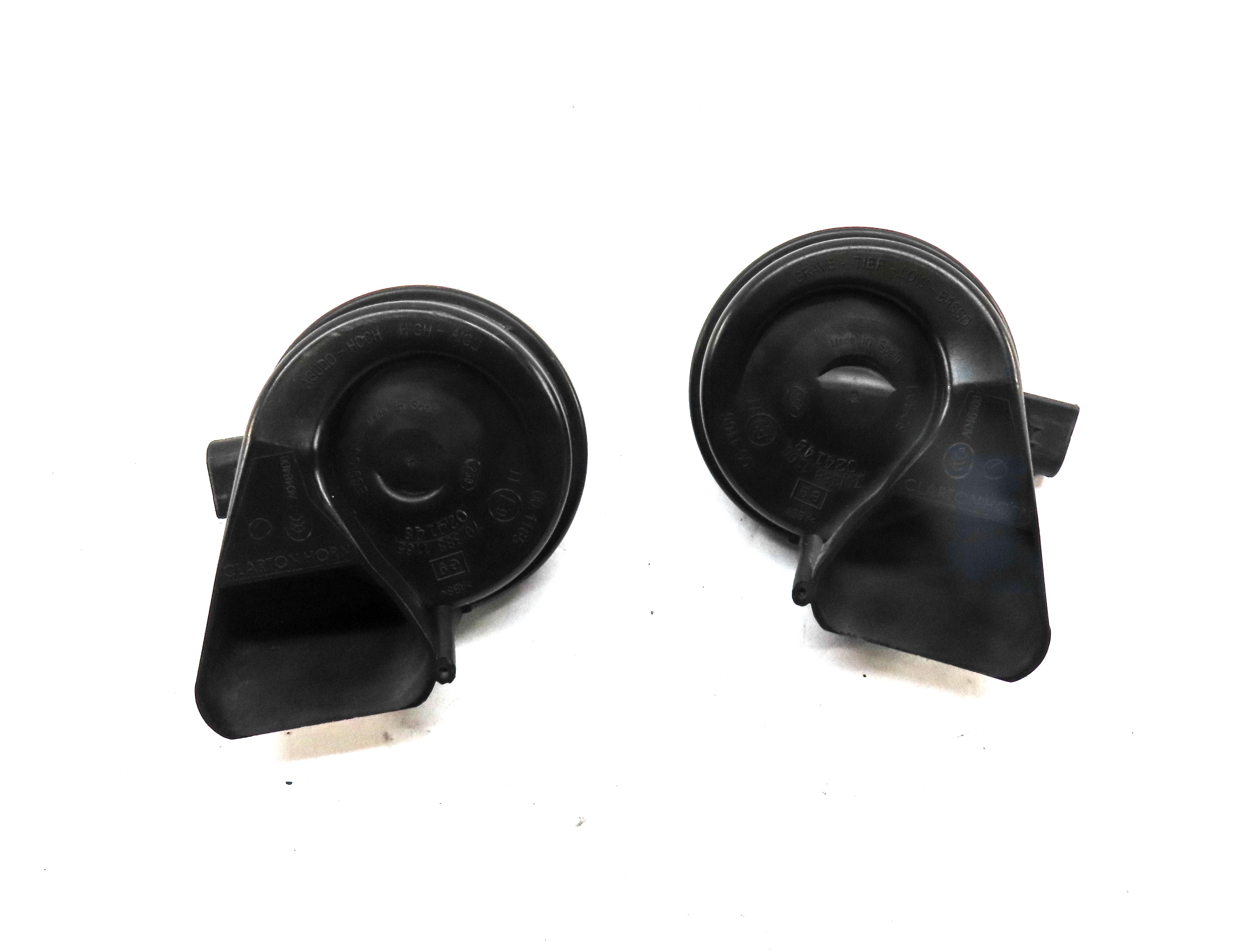 2007-2015 AUDI Q7 R8 (4L 4S) HIGH & LOW TONE HORN SET-2 — exact item pictured